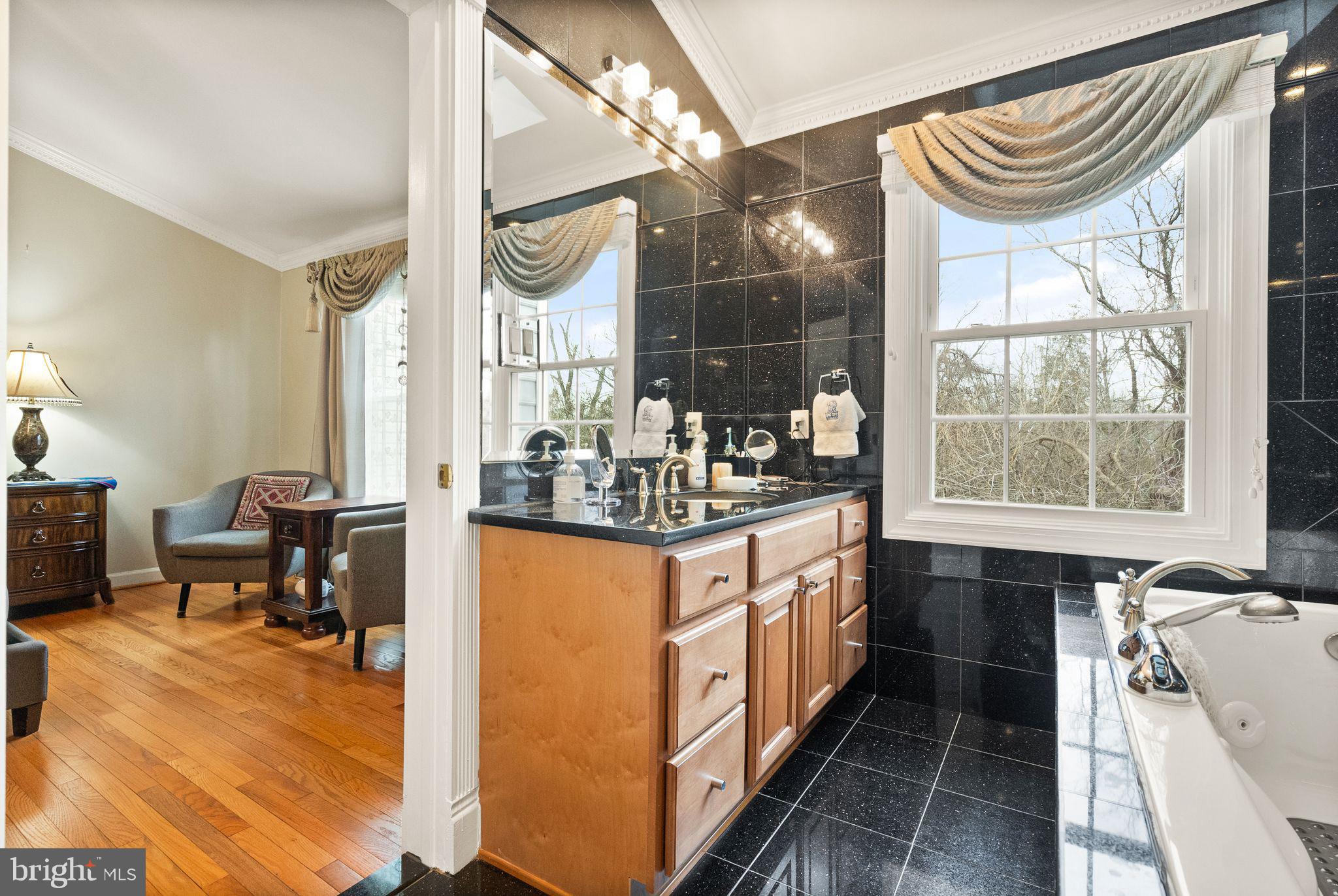 ASHBURN FARM - Residential