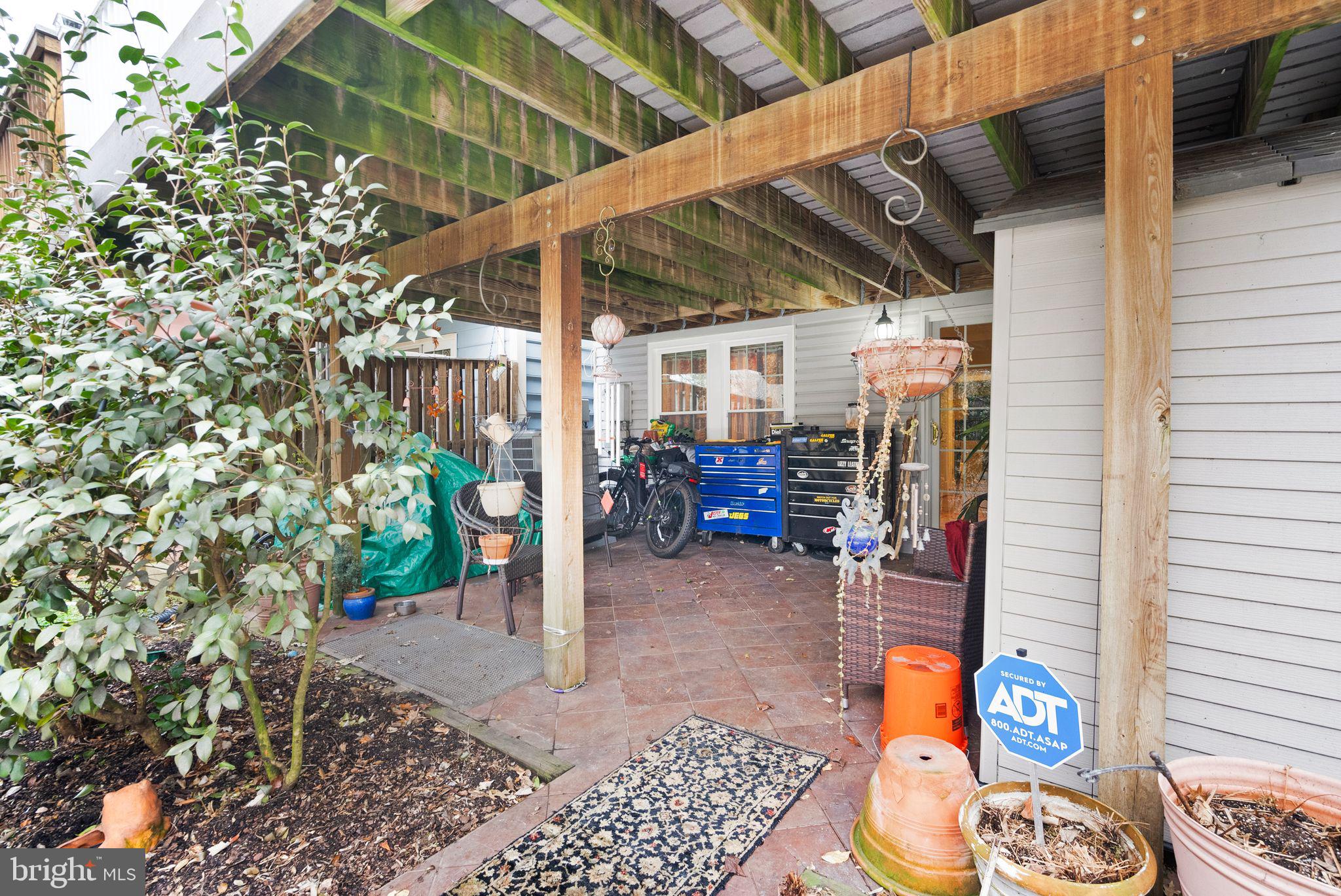 ASHBURN FARM - Residential