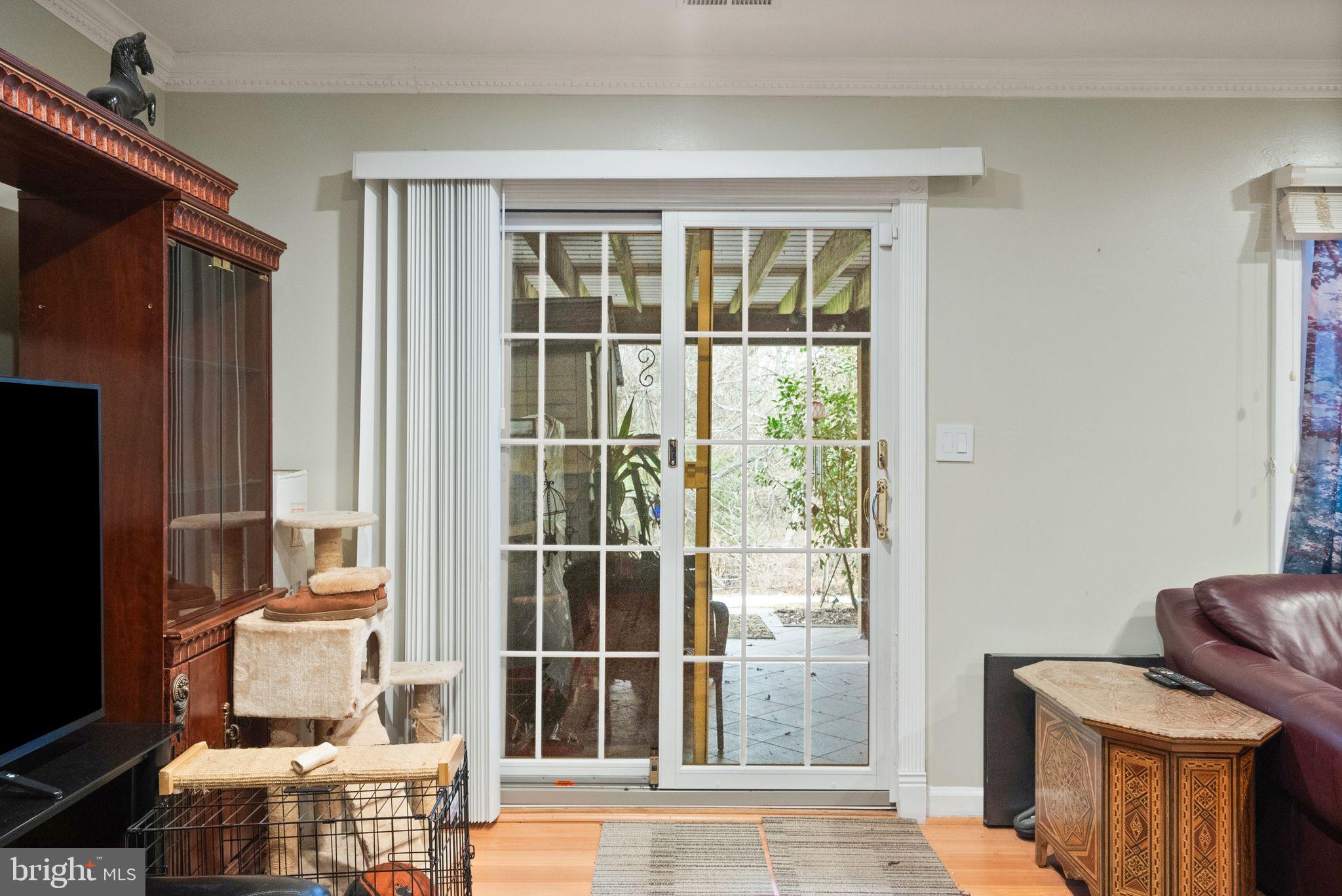 ASHBURN FARM - Residential