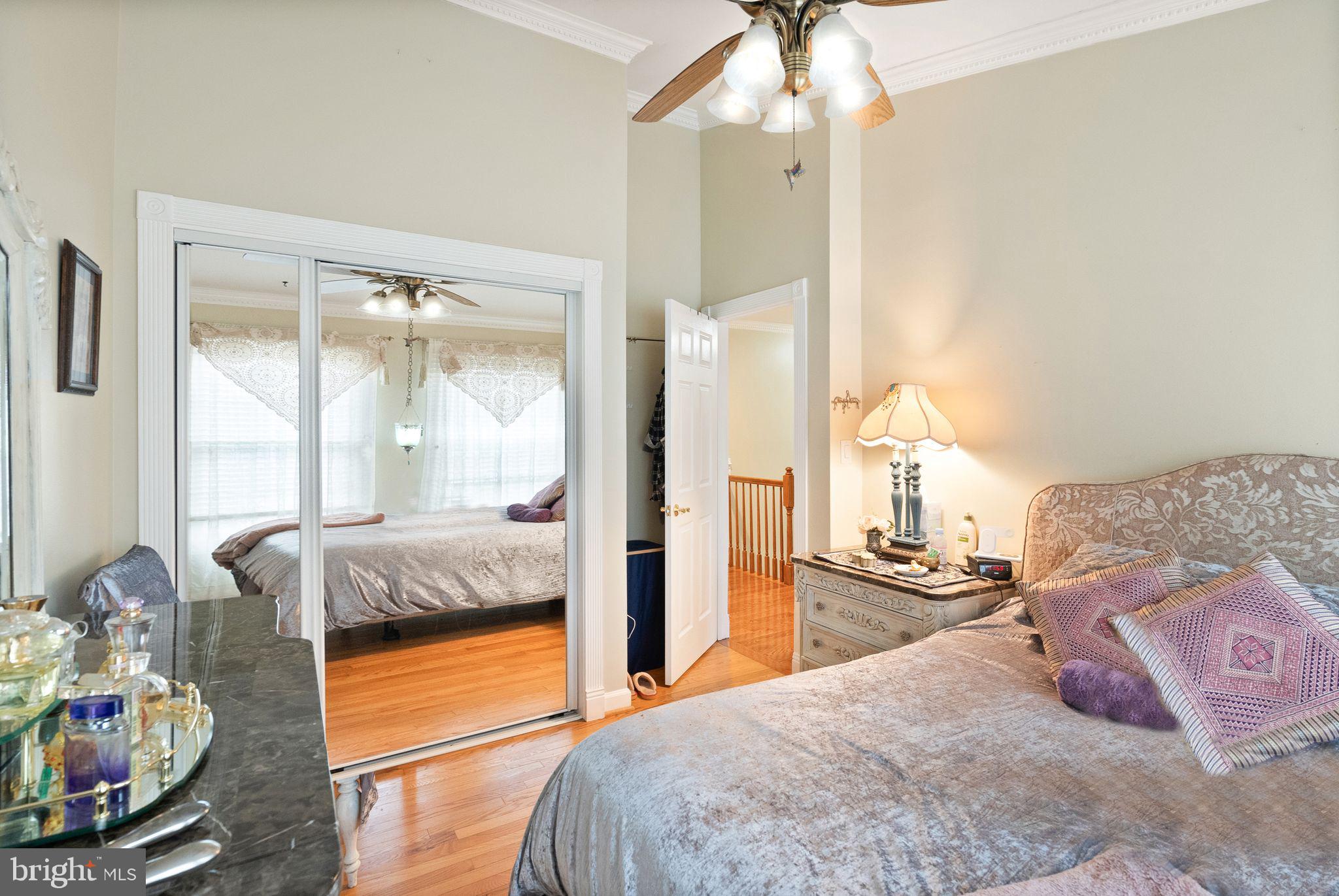 ASHBURN FARM - Residential