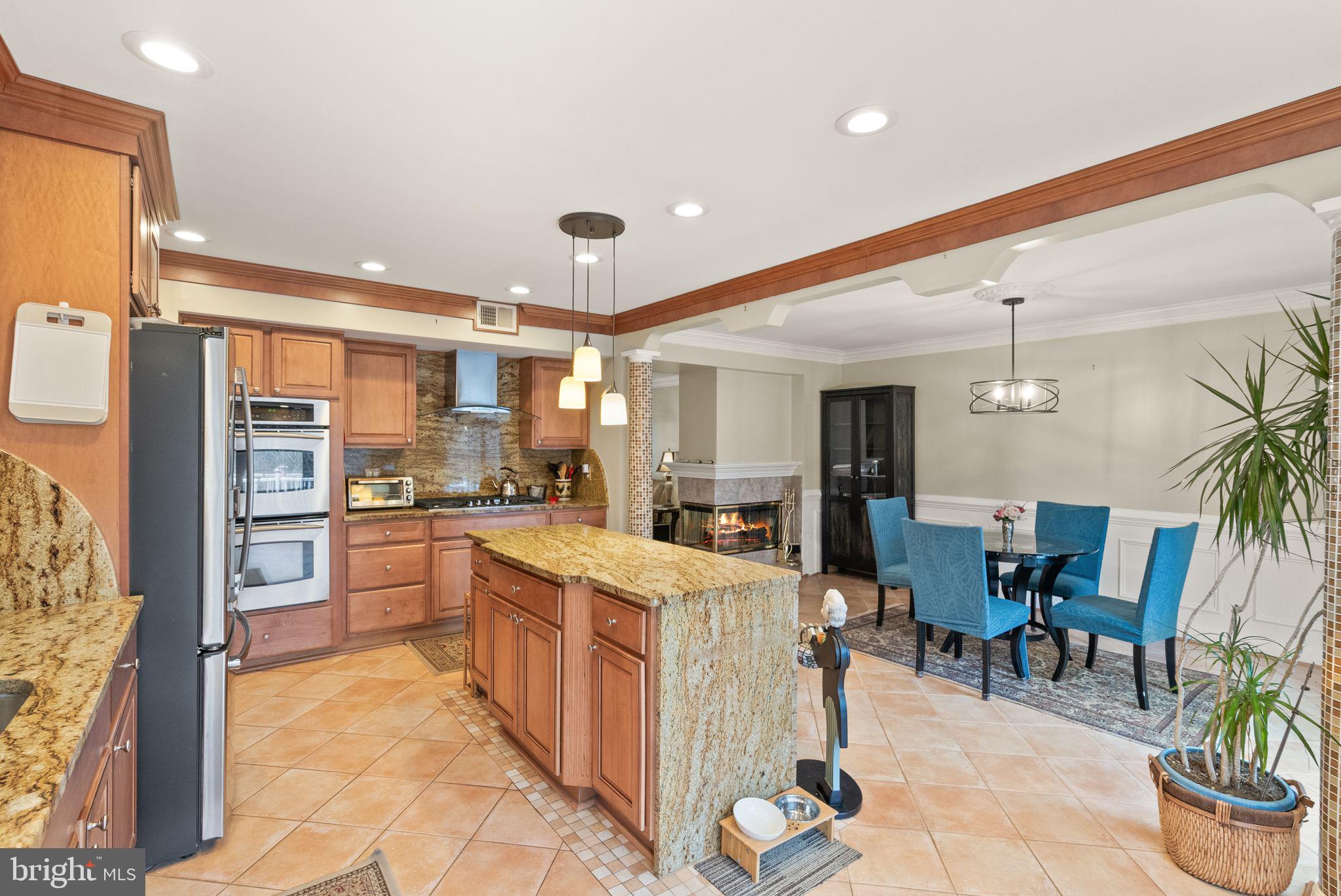 ASHBURN FARM - Residential