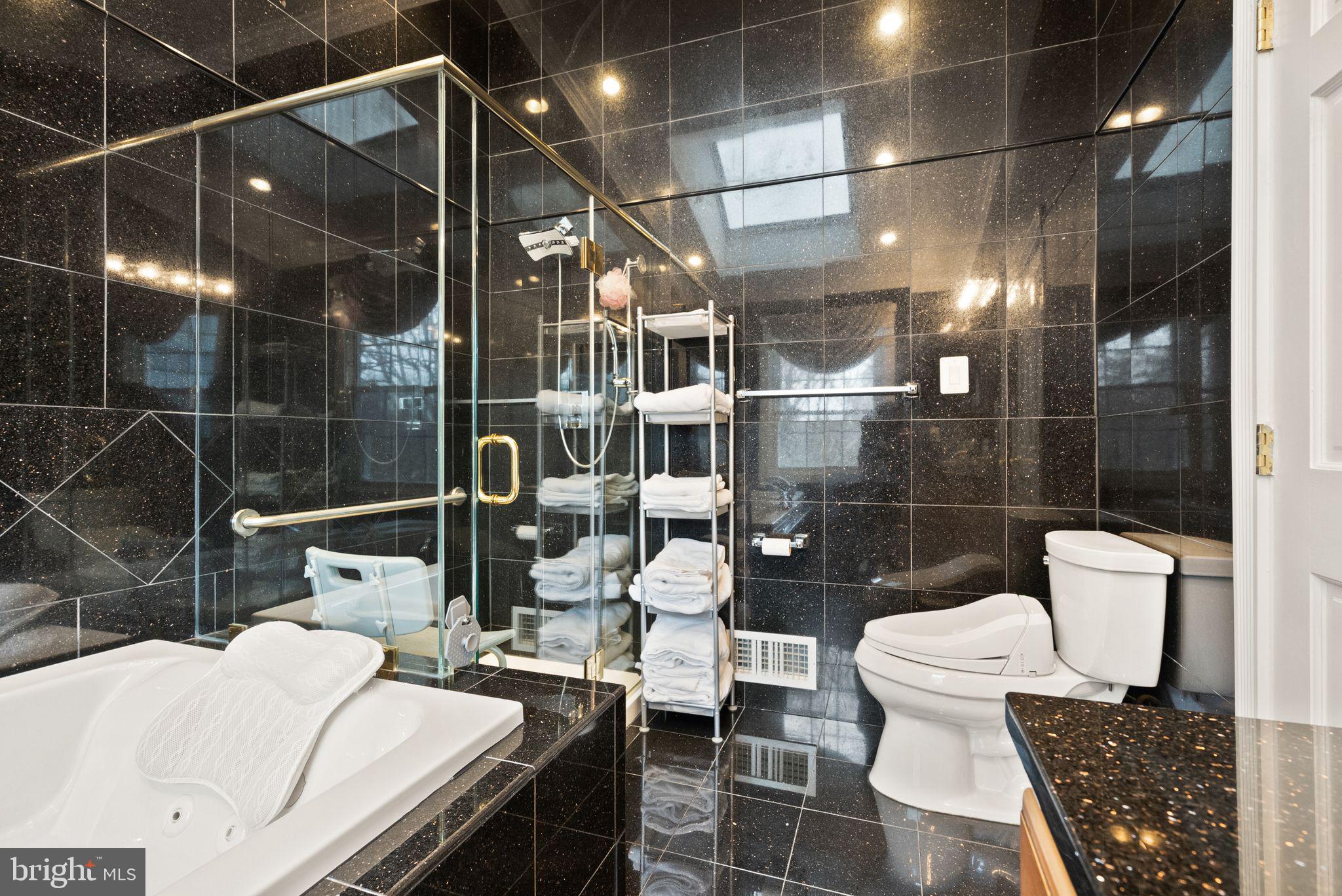 ASHBURN FARM - Residential