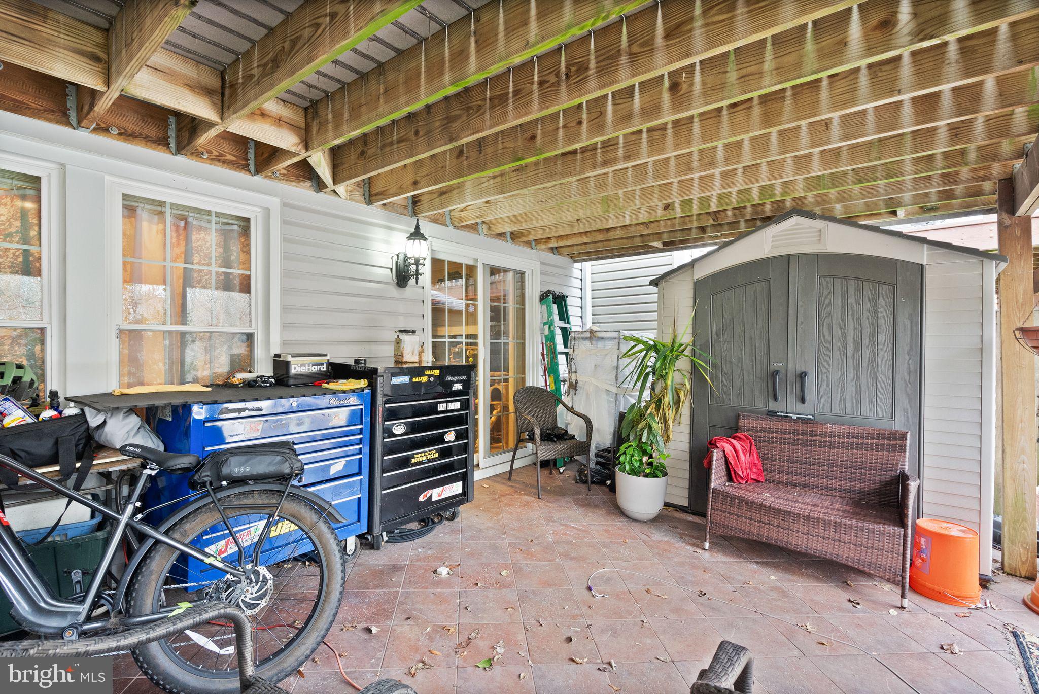 ASHBURN FARM - Residential