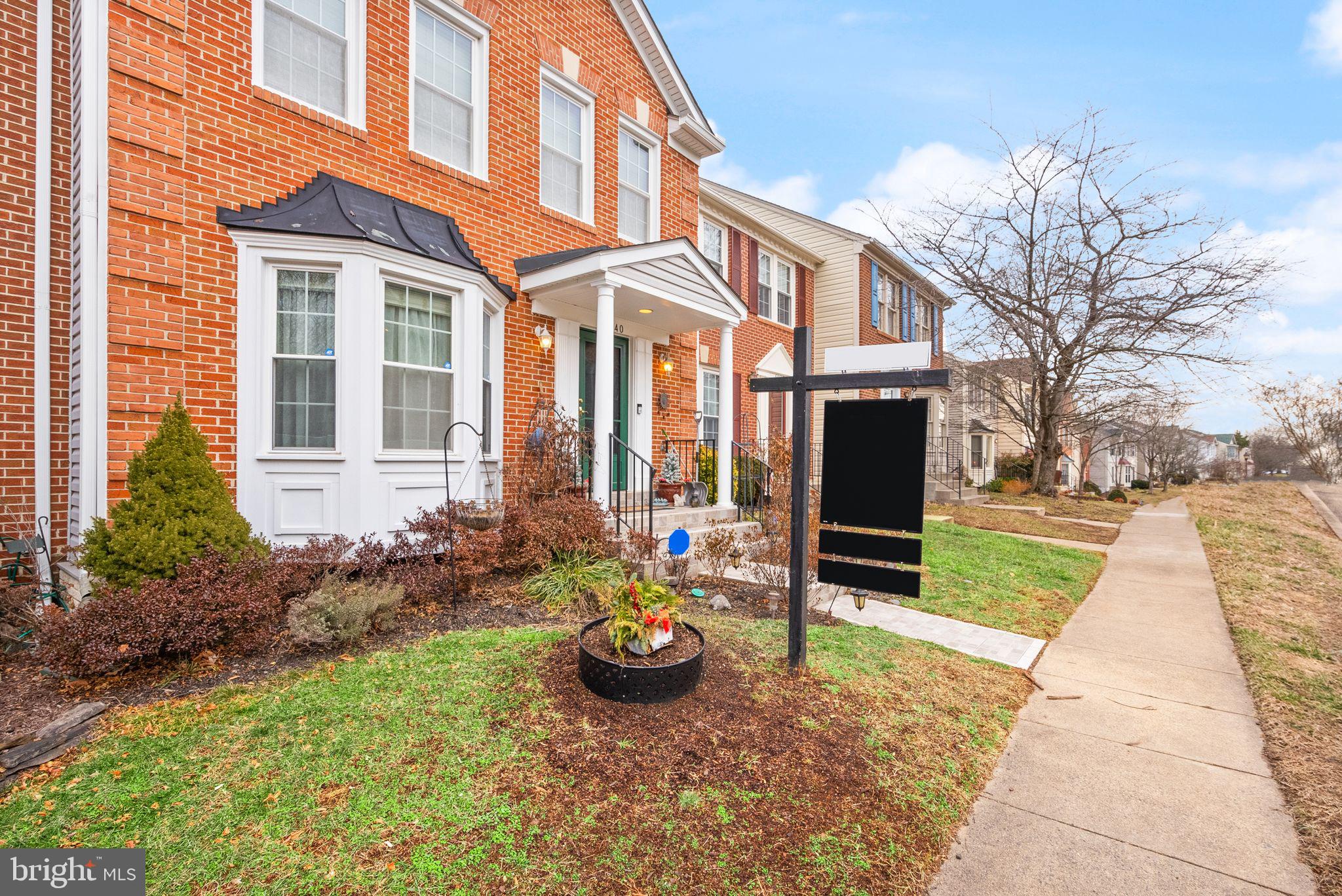 ASHBURN FARM - Residential
