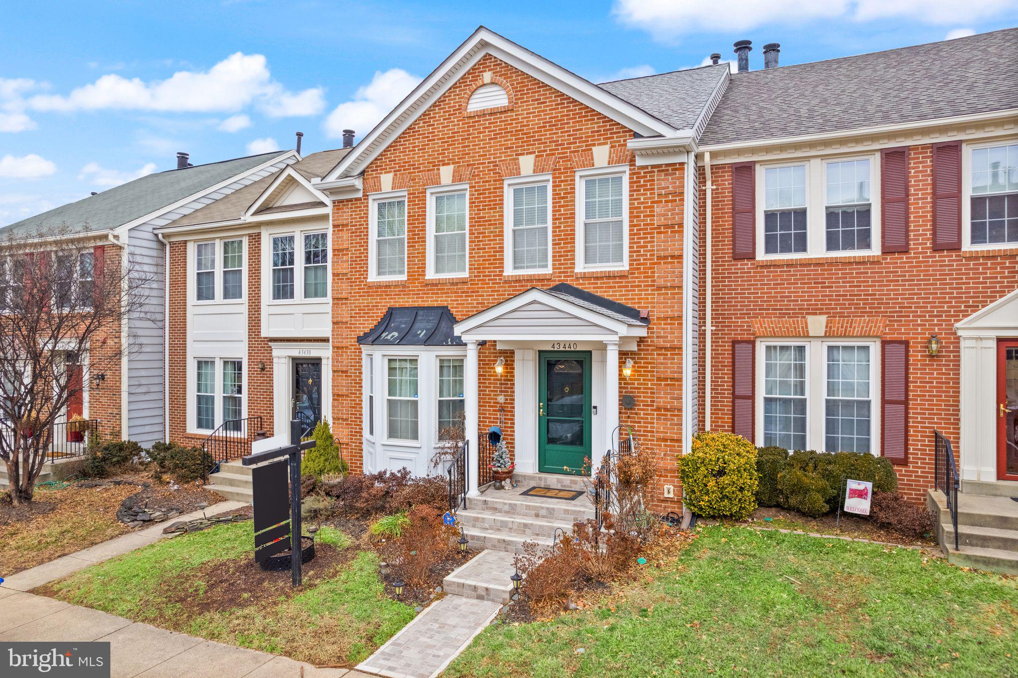 ASHBURN FARM - Residential