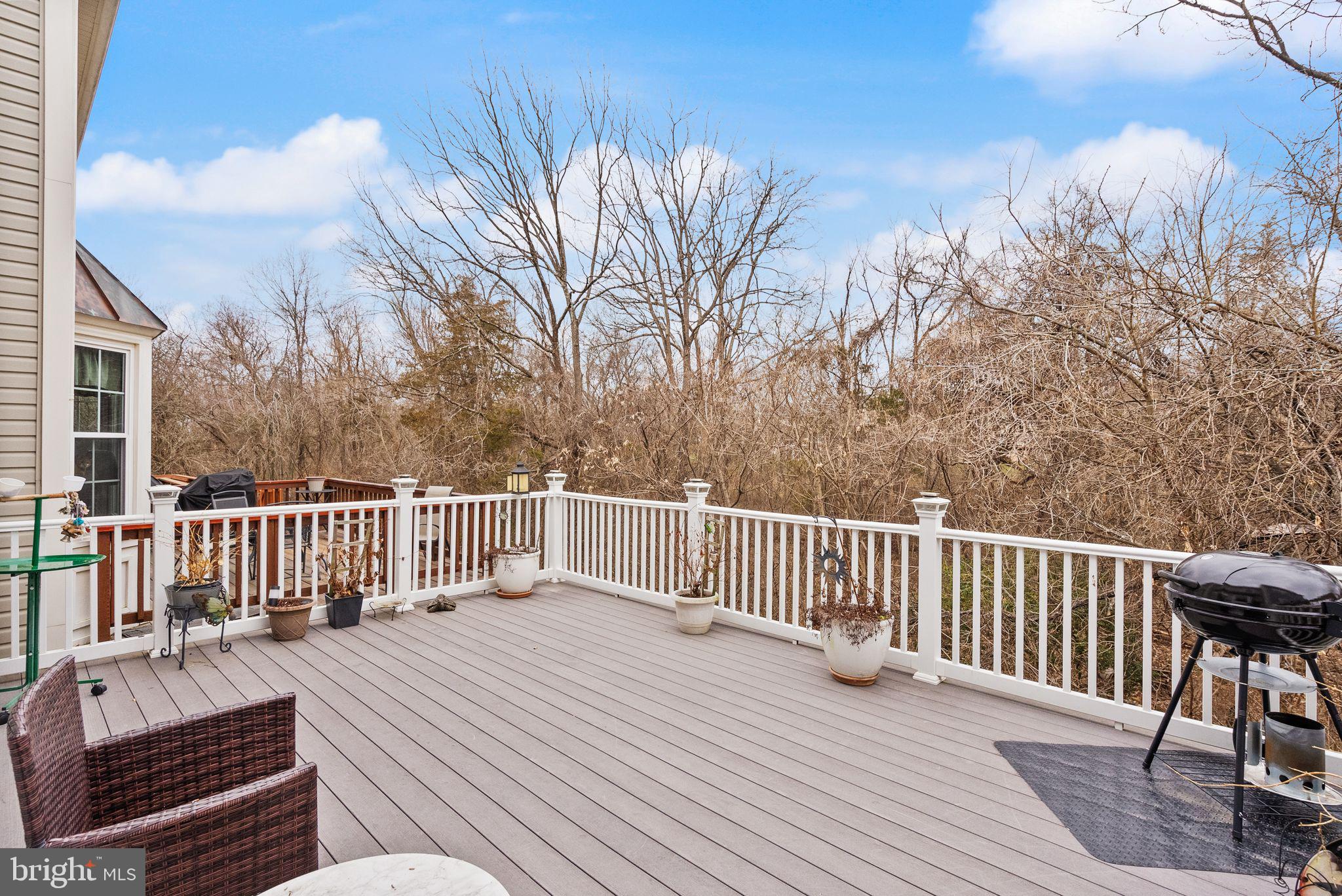 ASHBURN FARM - Residential