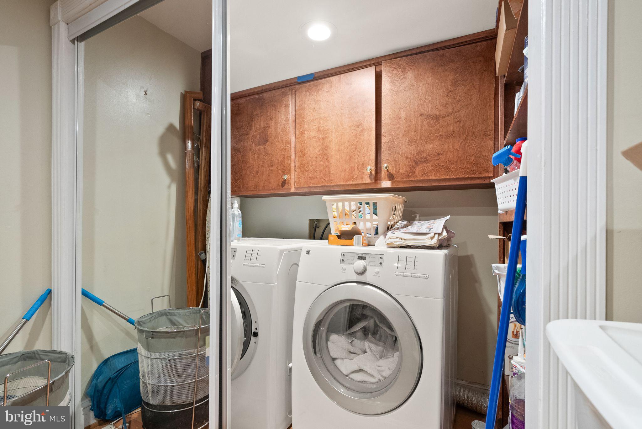 ASHBURN FARM - Residential