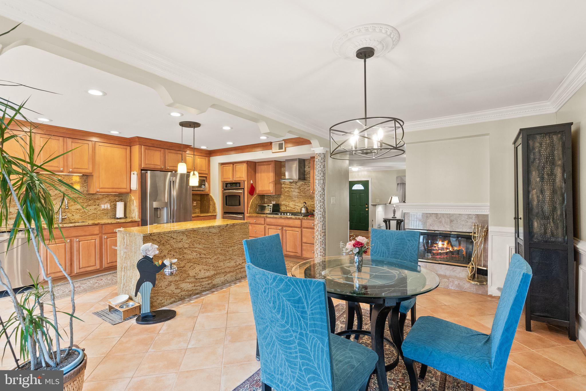 ASHBURN FARM - Residential