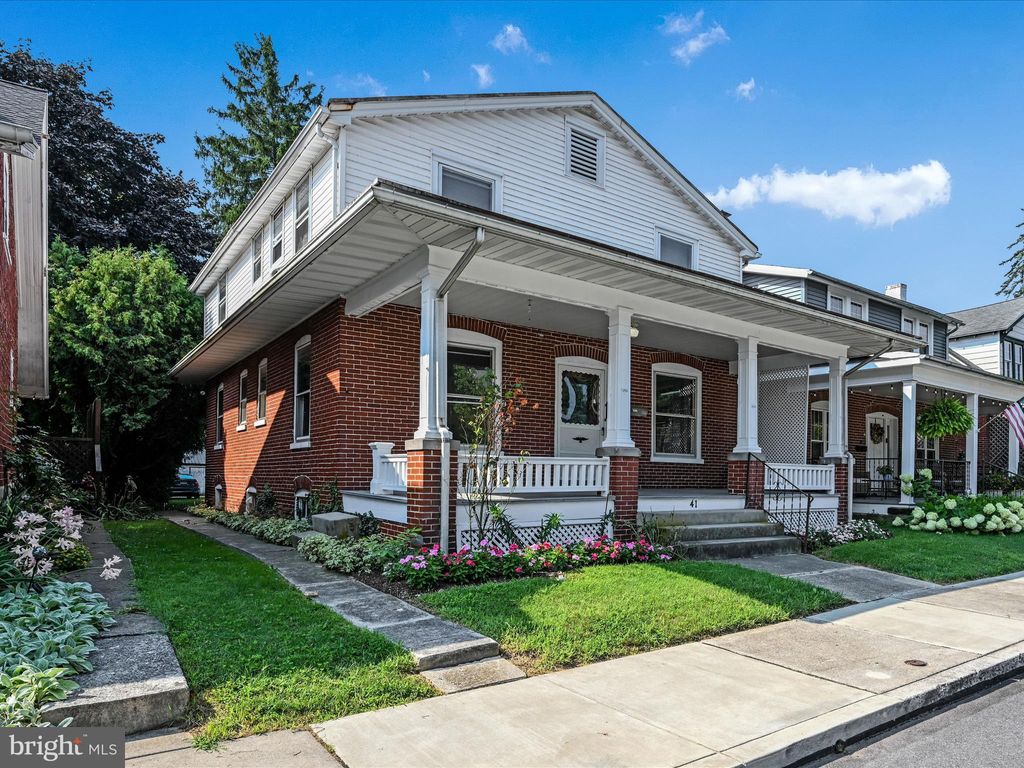 Photo of 41 Park Avenue, Ephrata, PA 17522 (MLS # PALA2055744)