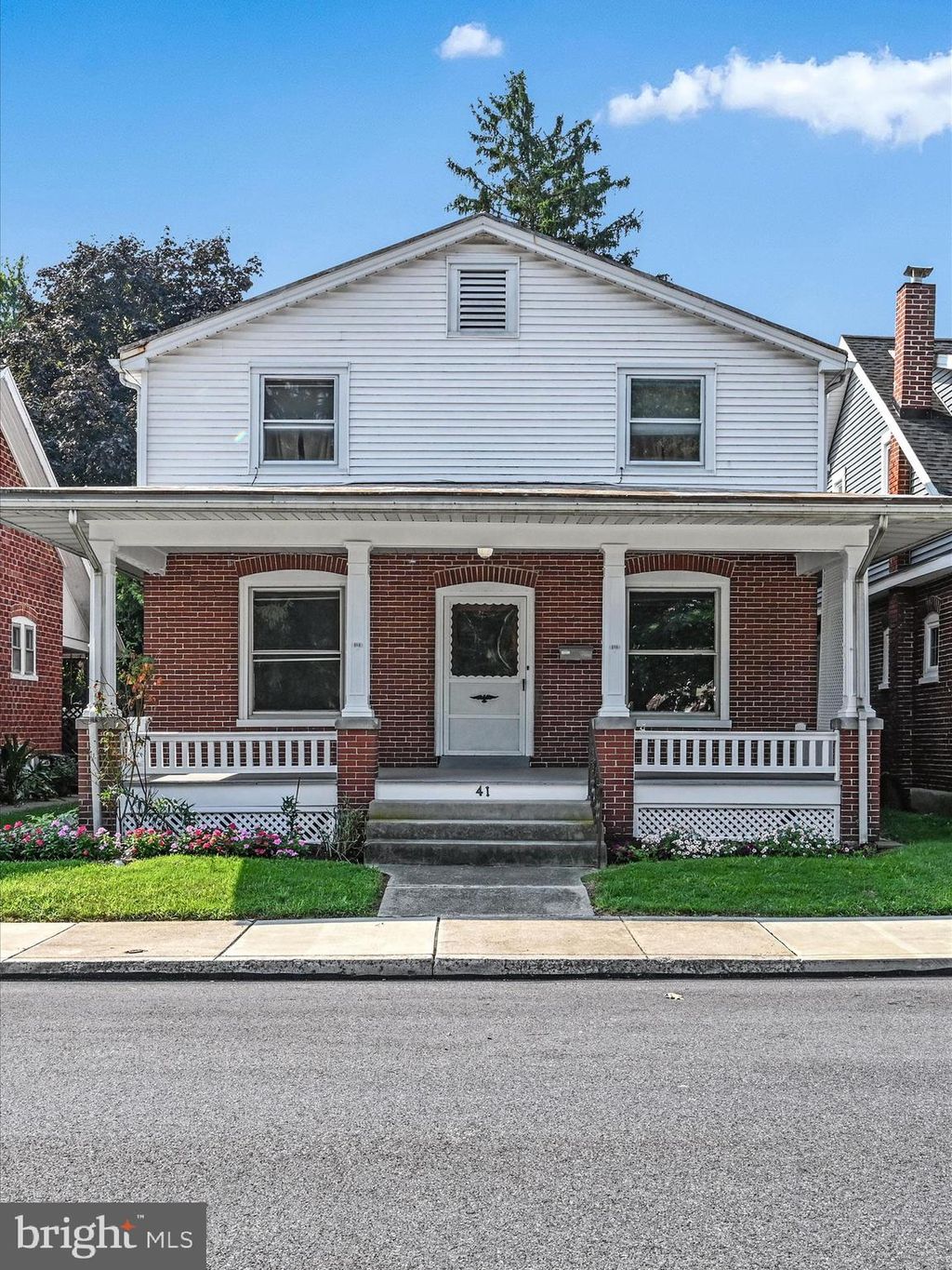 Photo of 41 Park Avenue, Ephrata, PA 17522 (MLS # PALA2055744)