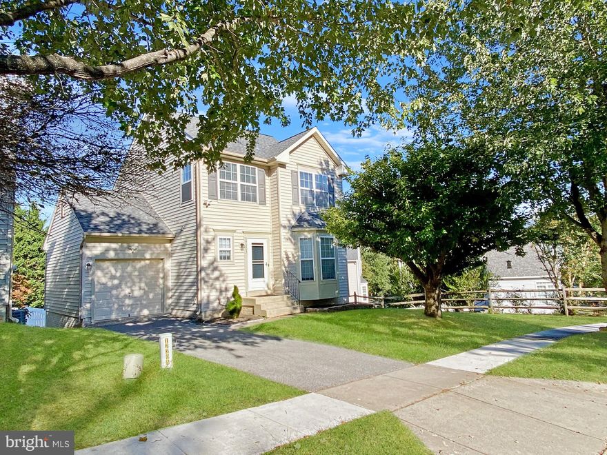 Rarely available Single Family Home with one car garage! Recent upgrades/updates include: neutral paint, ceiling fans and light fixtures, HVAC, water heater, all appliances. Luxury plank flooring.  Excellent community. Close to commuter routes & MARC Train. Right around corner from South Germantown Recreation Park. Main level BR & full BA. Fin walkout basement w/rec room, full BA, & laundry/storage room. Nice deck. Quiet backyard.  Available immediately