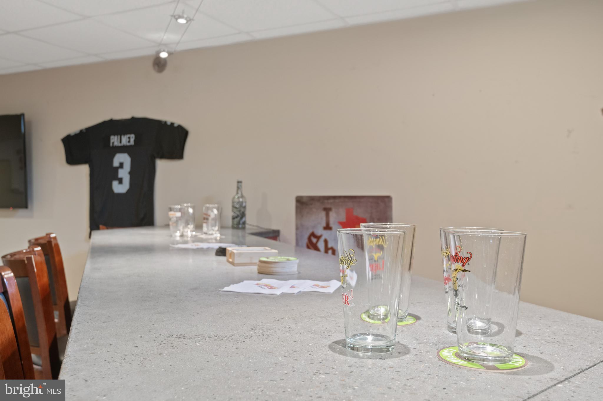 COUNTRY MEADOWS - Residential