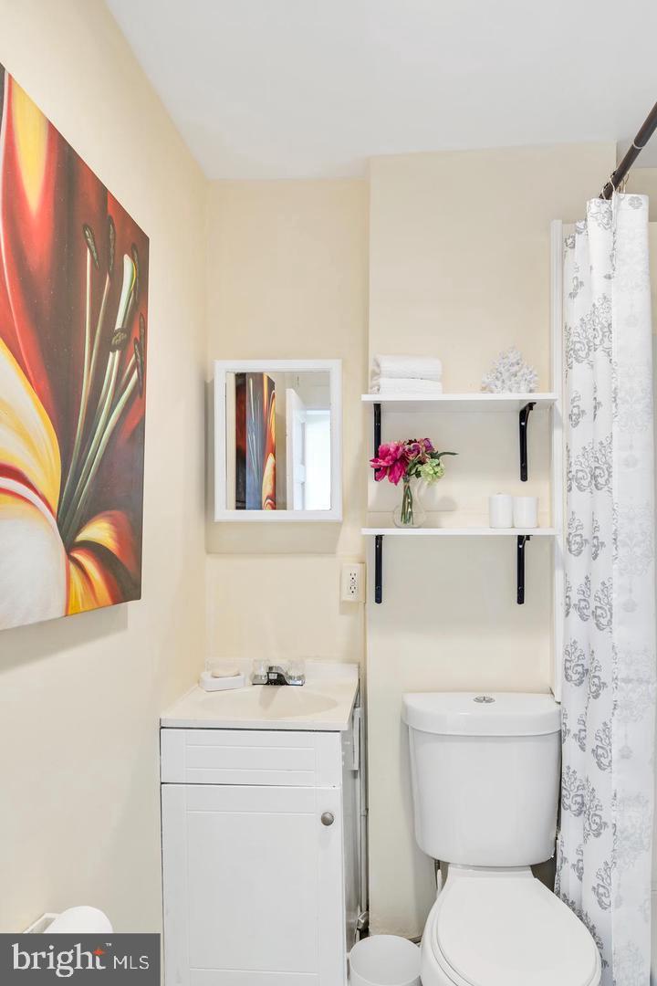 MCELDERRY PARK - Residential Lease
