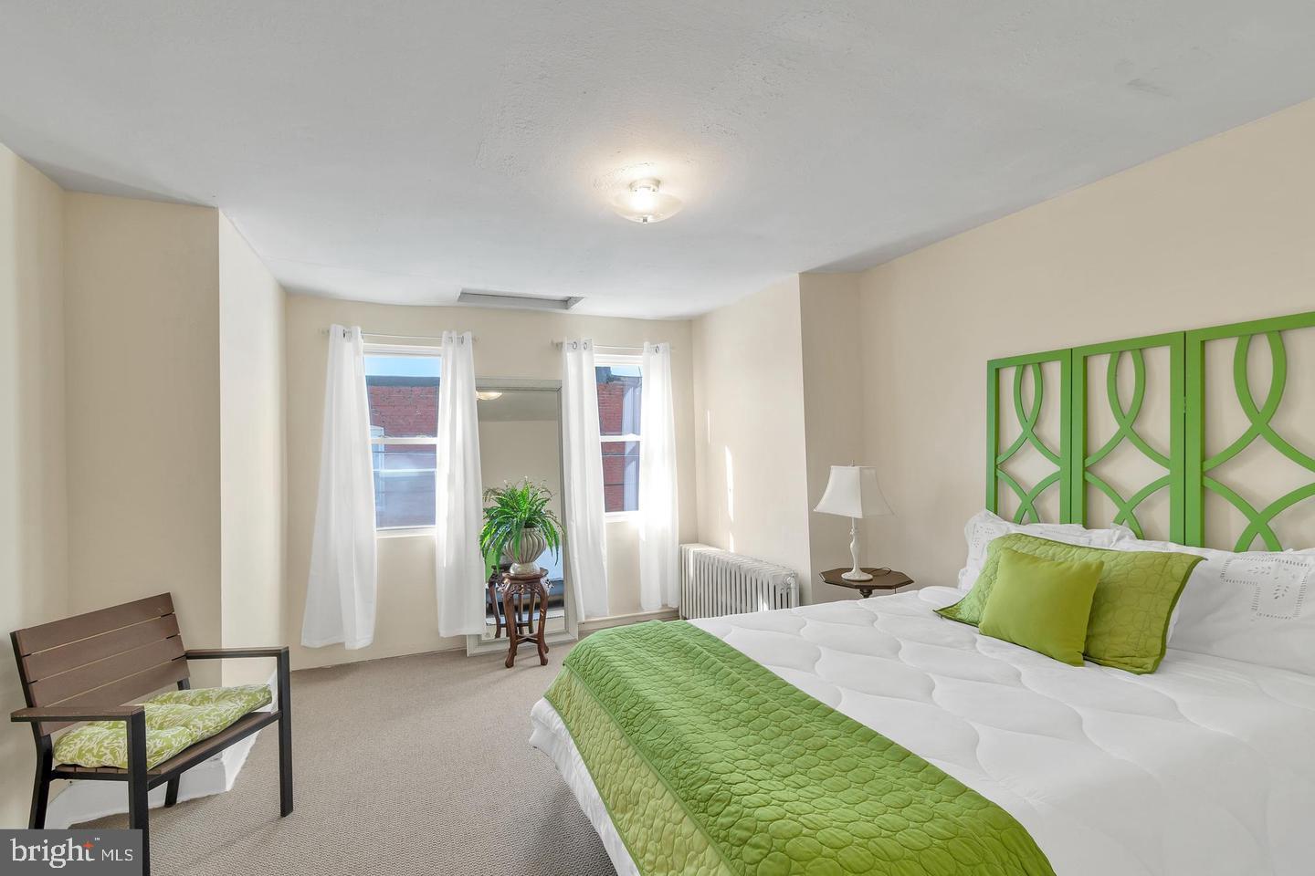 MCELDERRY PARK - Residential Lease