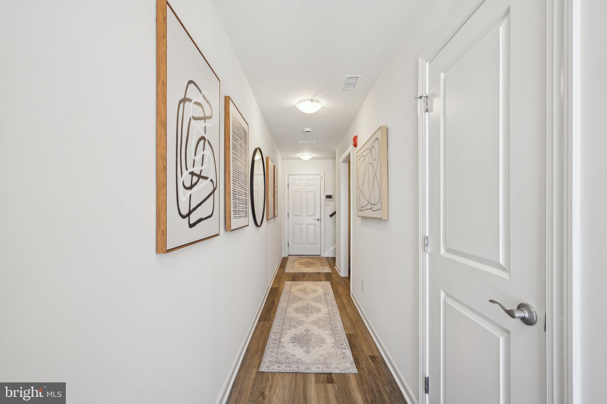 228 CHAPEL COURT 28E