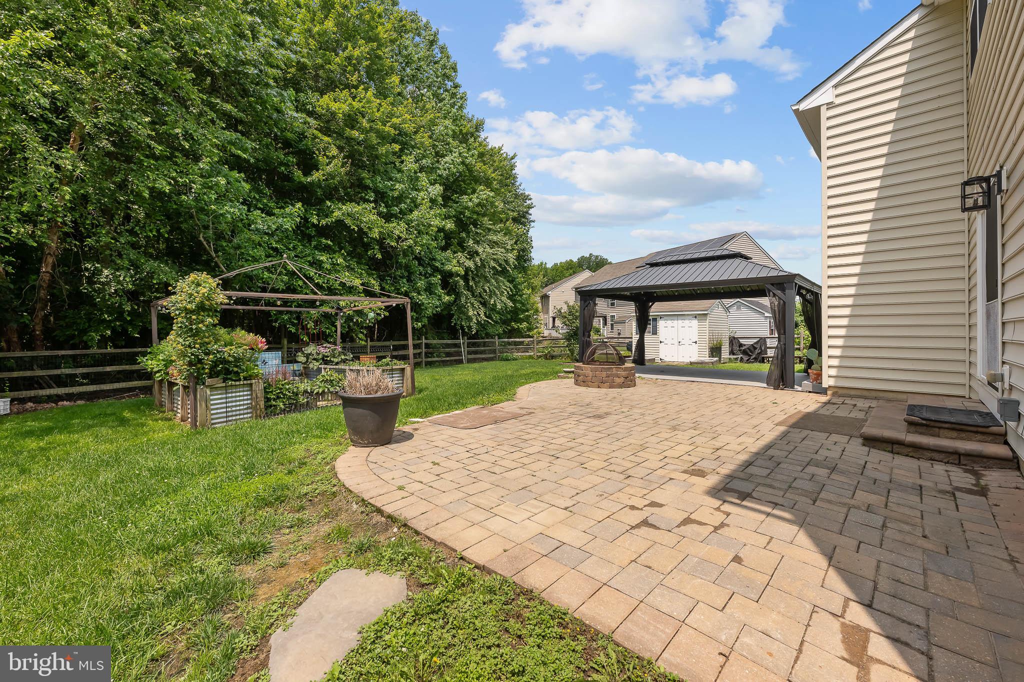 121 WILLOW OAK BOULEVARD