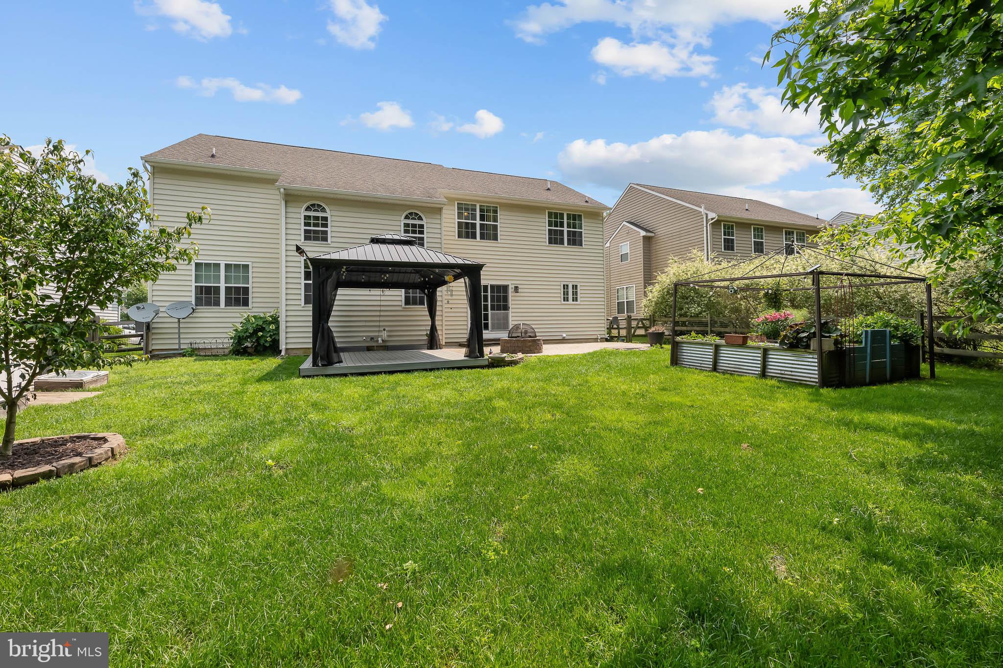 121 WILLOW OAK BOULEVARD