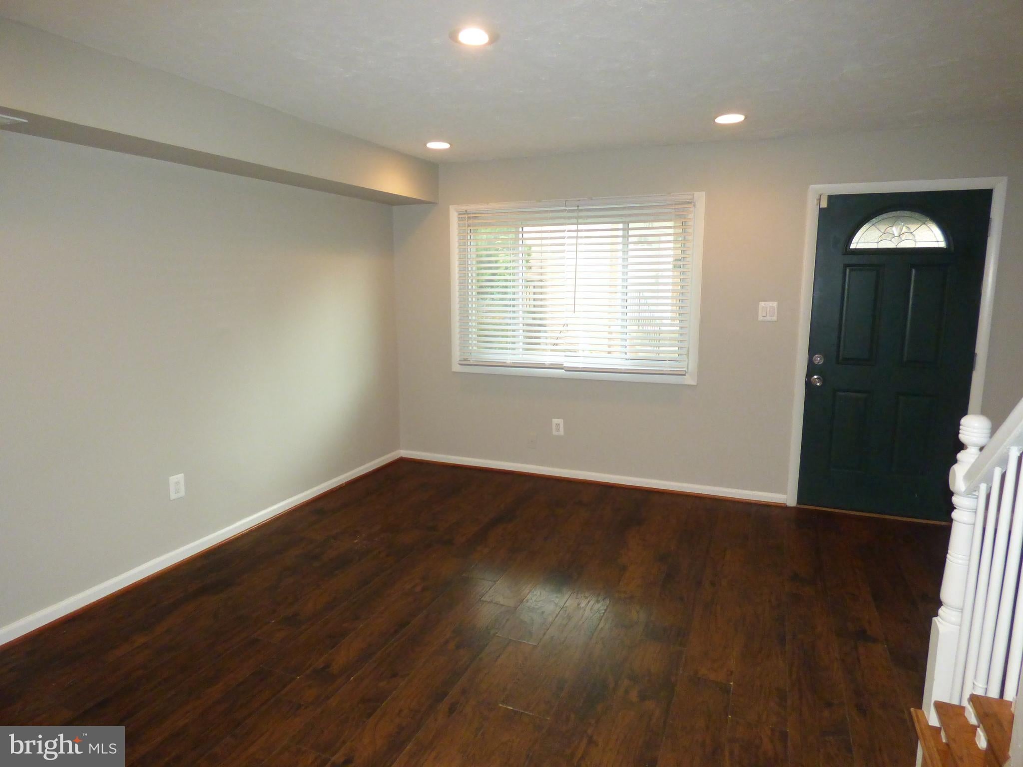 1204 WESTVIEW TERRACE