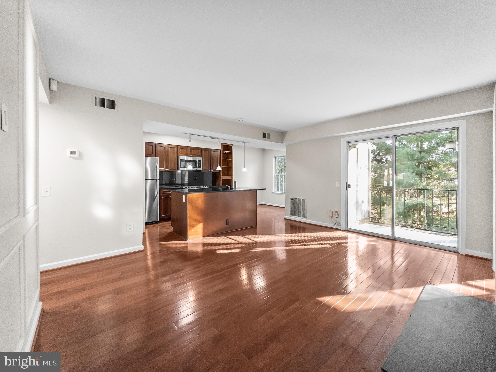 LAKEVIEW - Residential