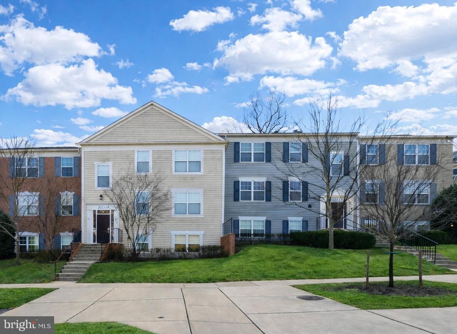 LAKEVIEW - Residential