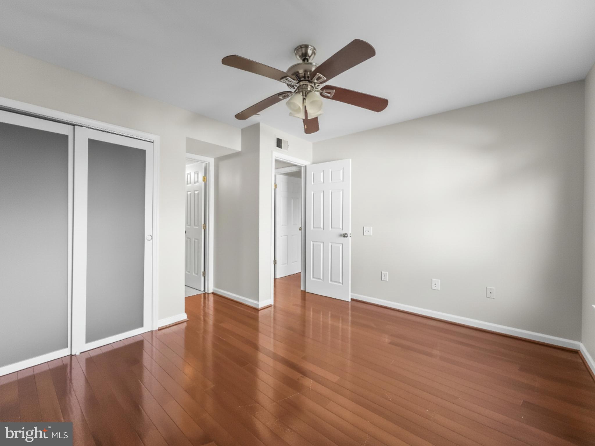 LAKEVIEW - Residential