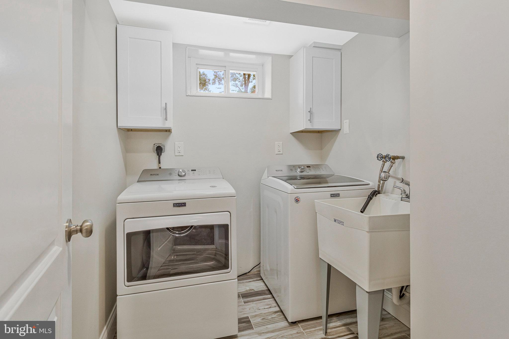 RIPPLING ESTATES - Residential