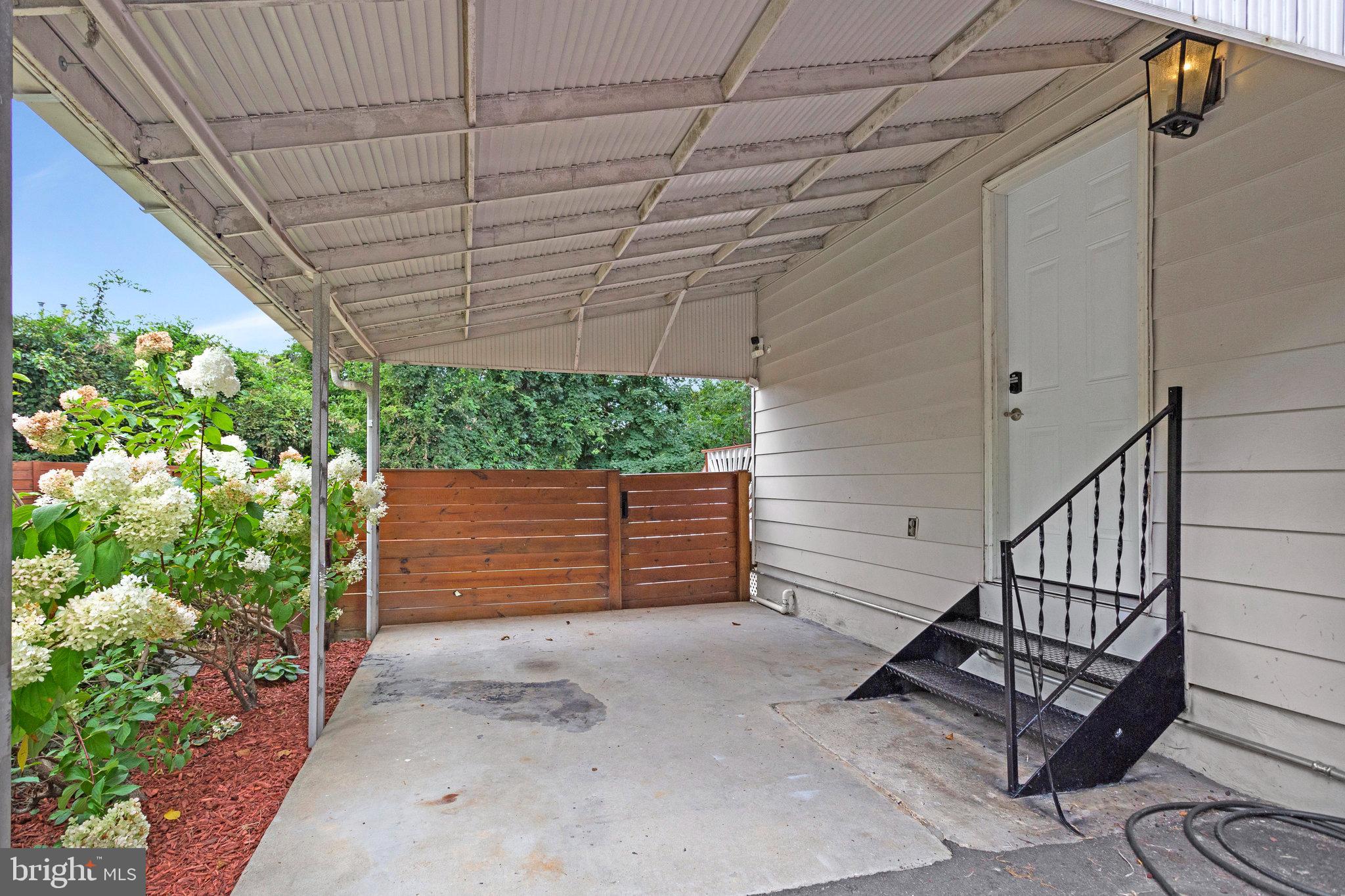 RIPPLING ESTATES - Residential