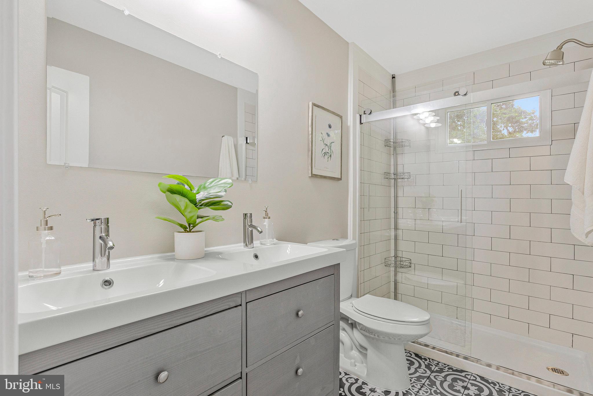 RIPPLING ESTATES - Residential