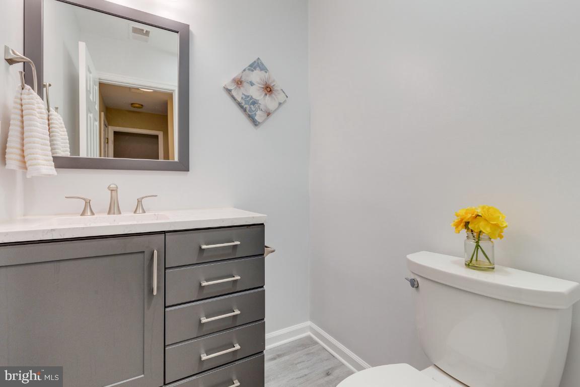 LAKEWOOD HILLS - Residential