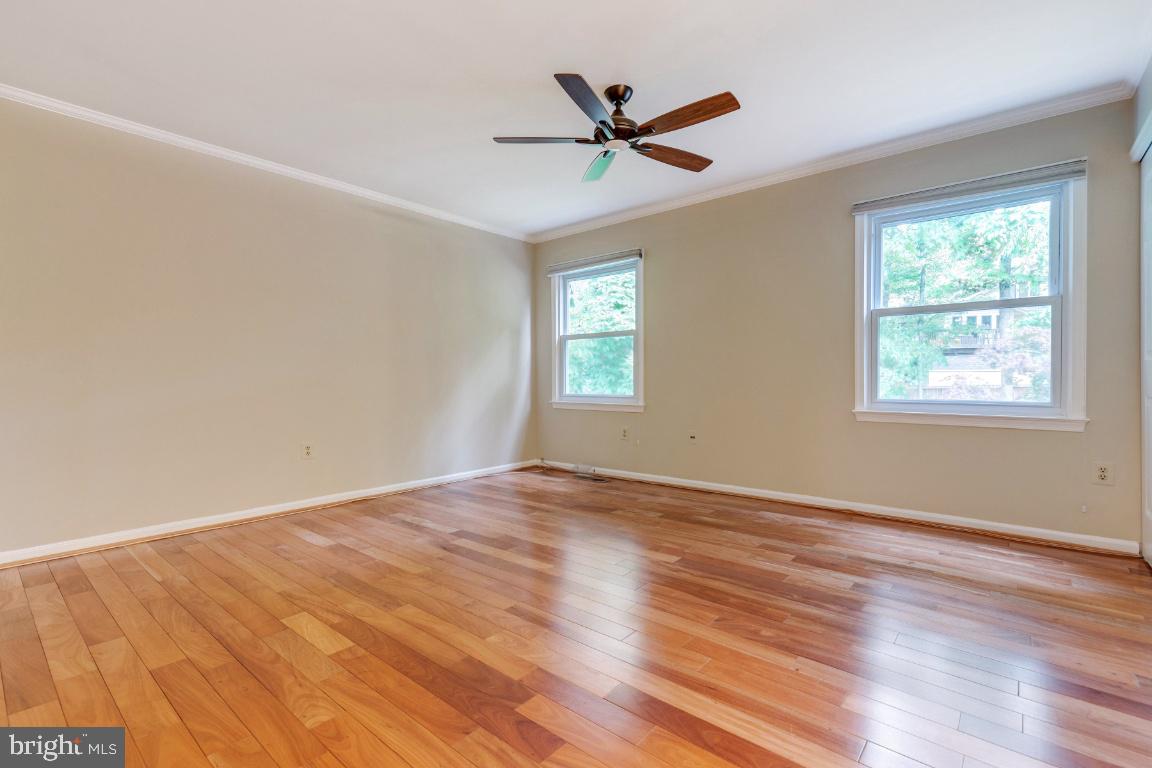 LAKEWOOD HILLS - Residential