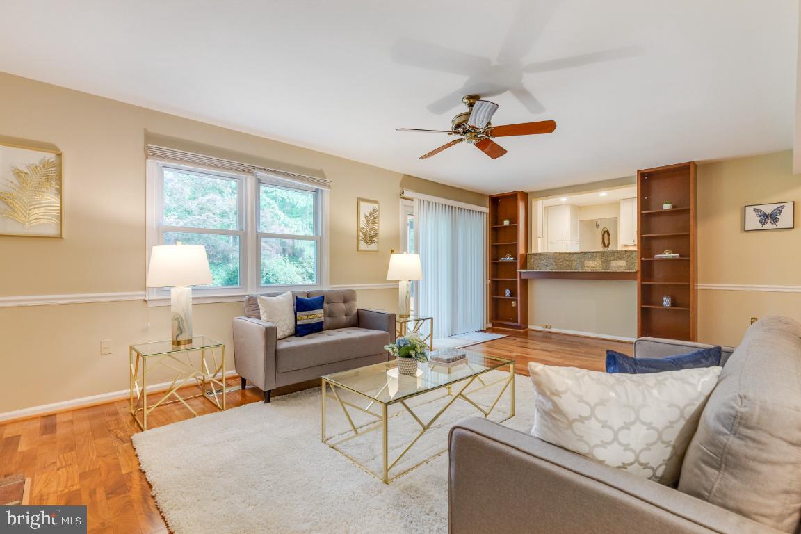 LAKEWOOD HILLS - Residential