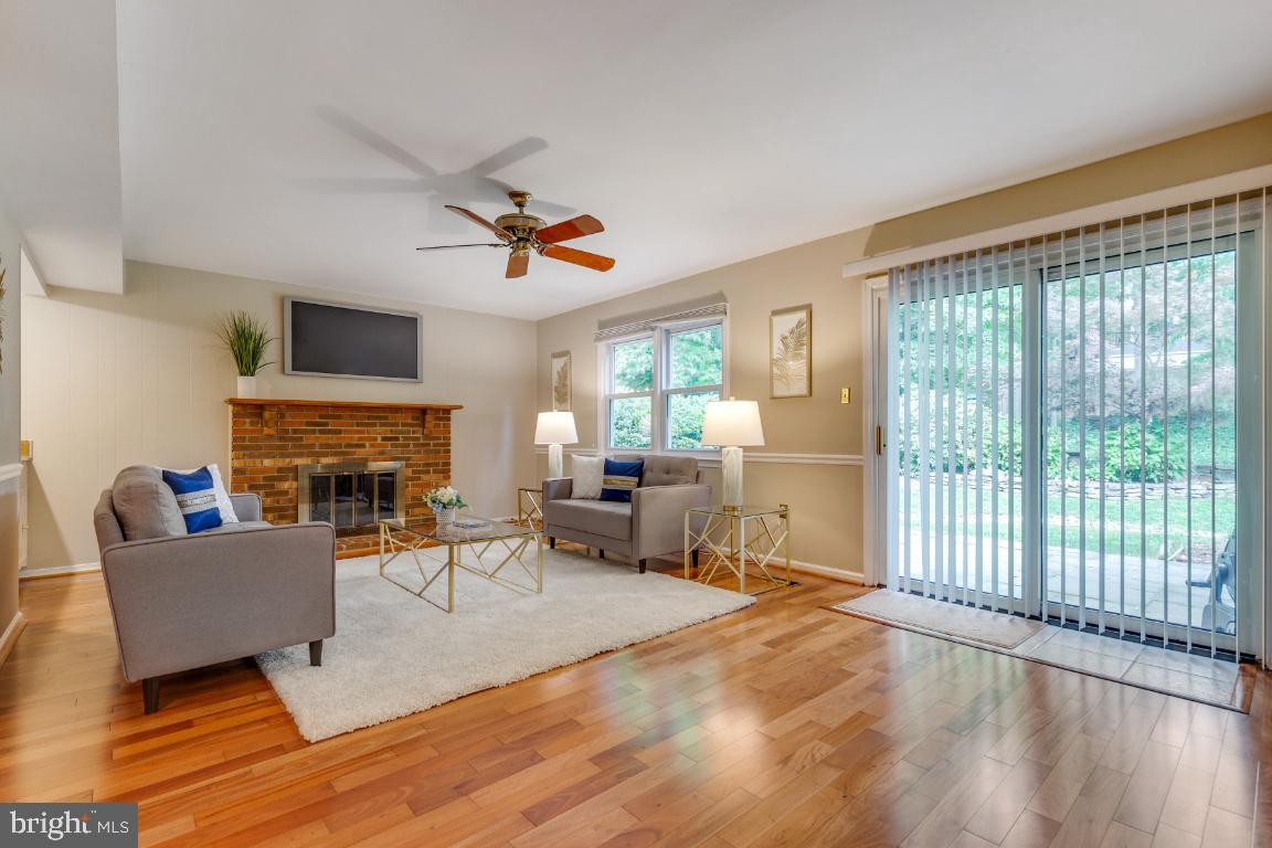 LAKEWOOD HILLS - Residential