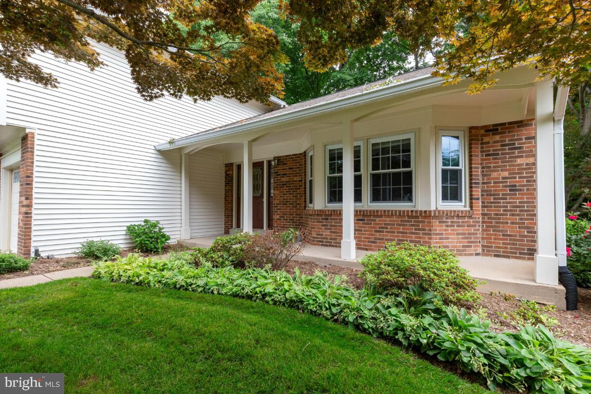 LAKEWOOD HILLS - Residential