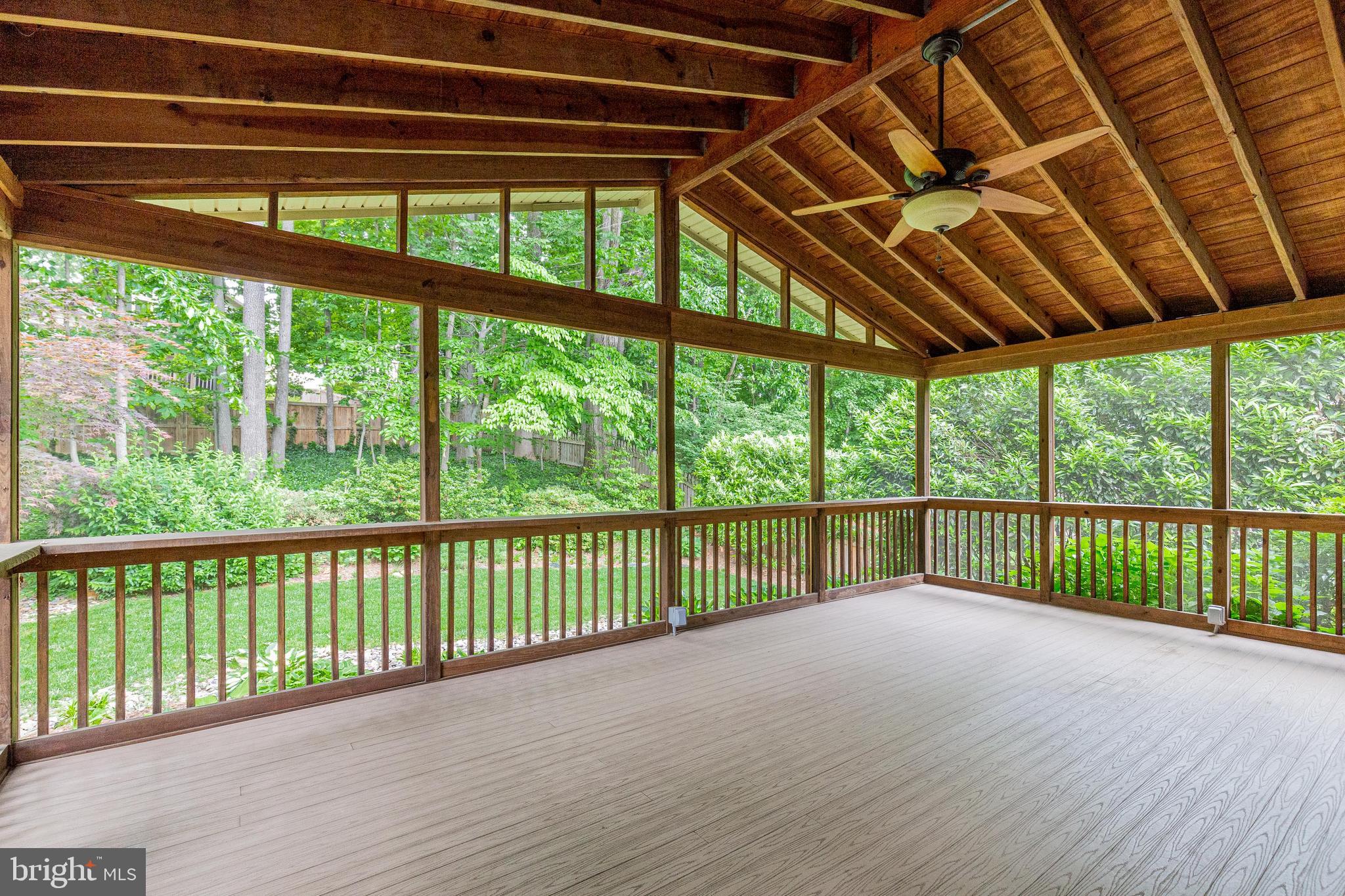 LAKEWOOD HILLS - Residential