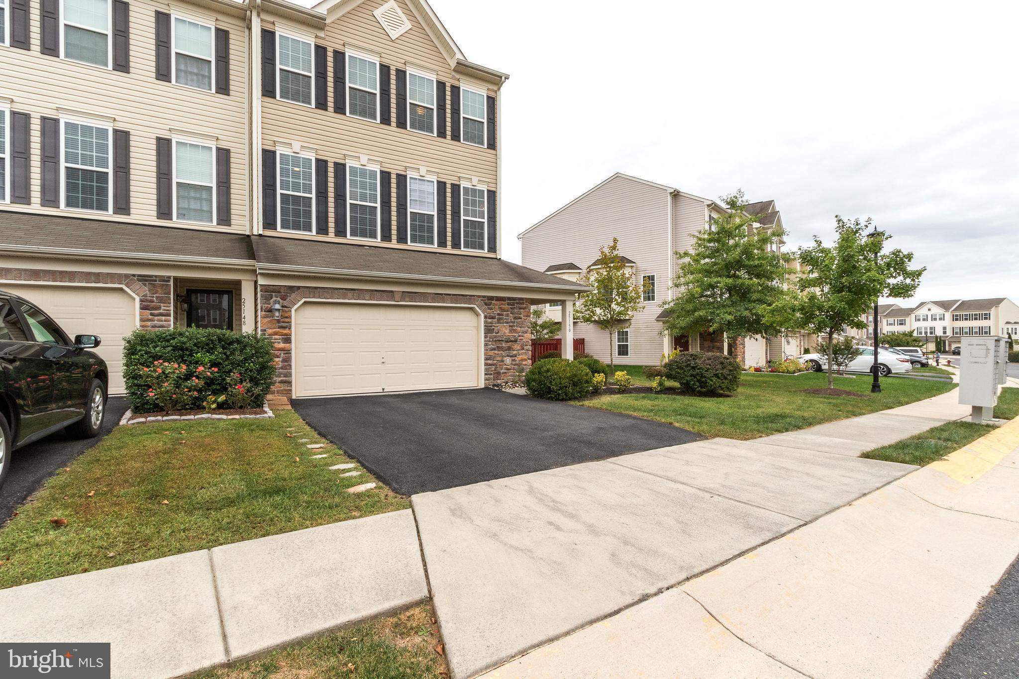 STONE RIDGE SOUTH - Residential