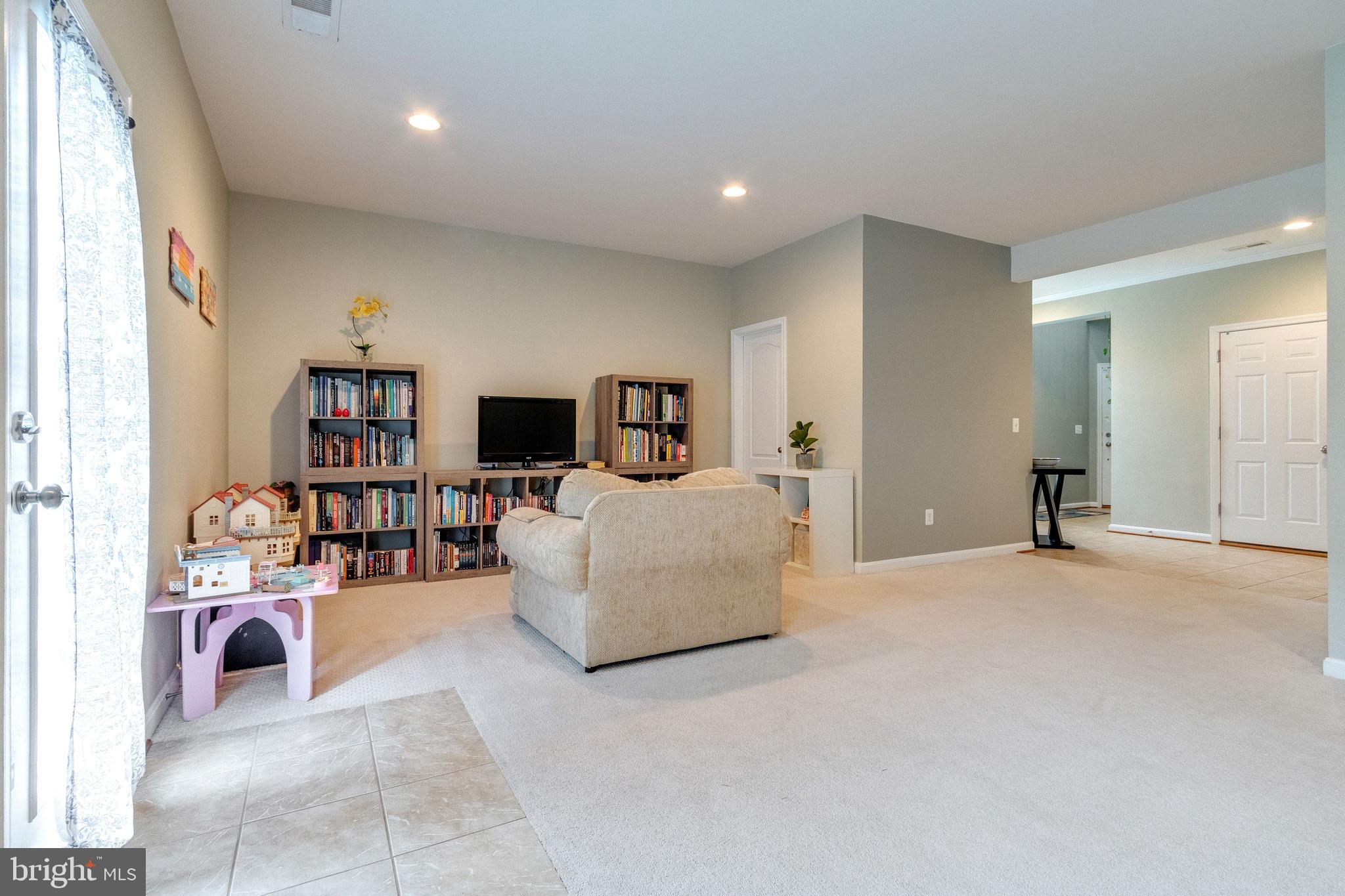STONE RIDGE SOUTH - Residential