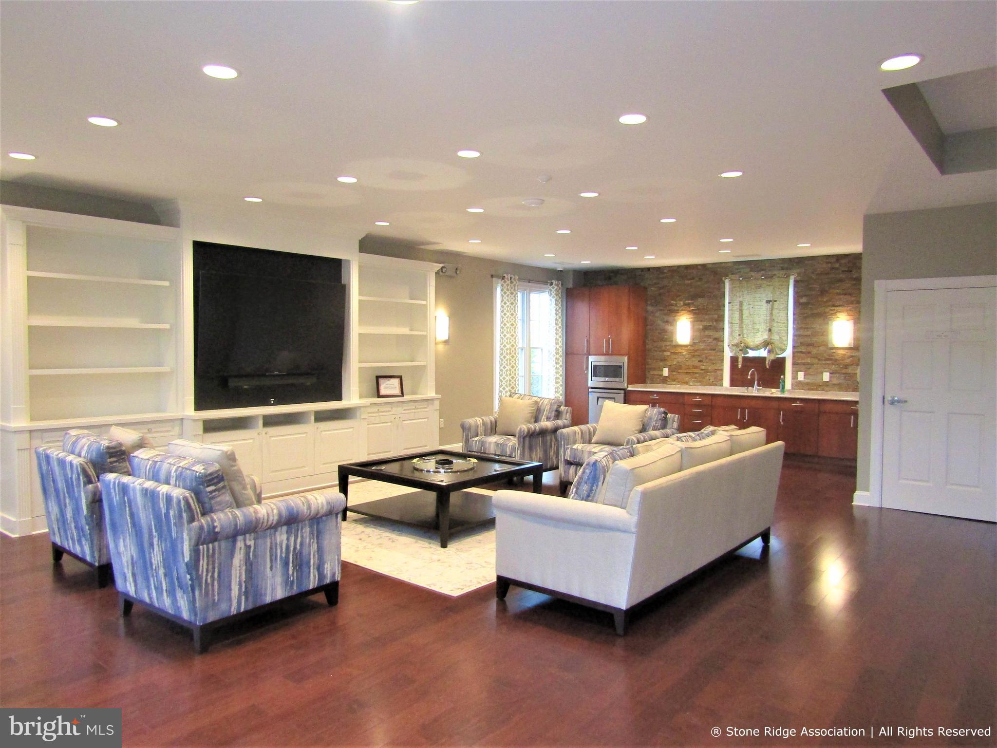 STONE RIDGE SOUTH - Residential