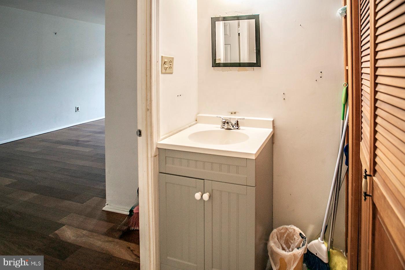 HILLTOP - Residential