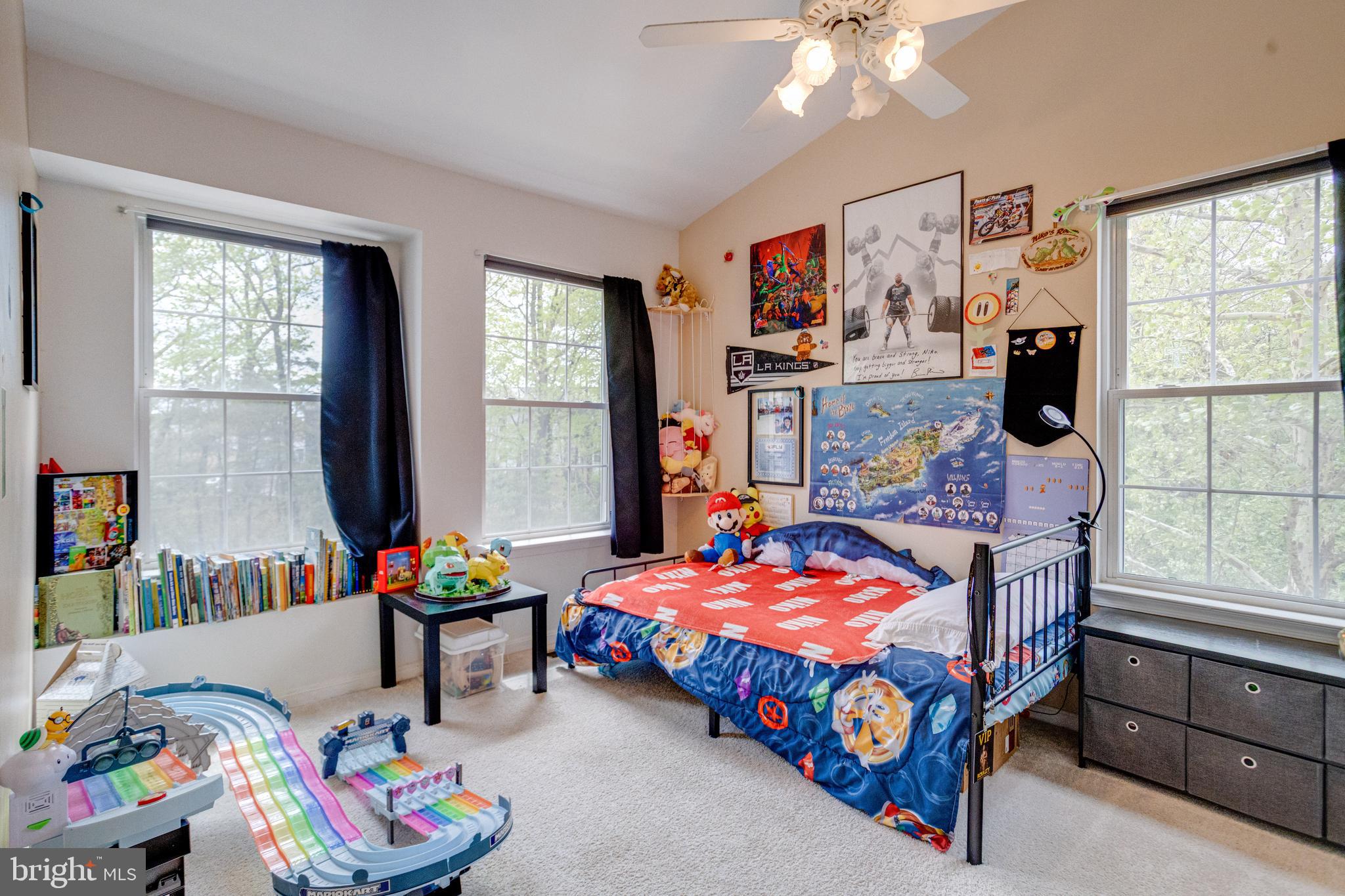 QUAIL RUN SOUTH - Residential