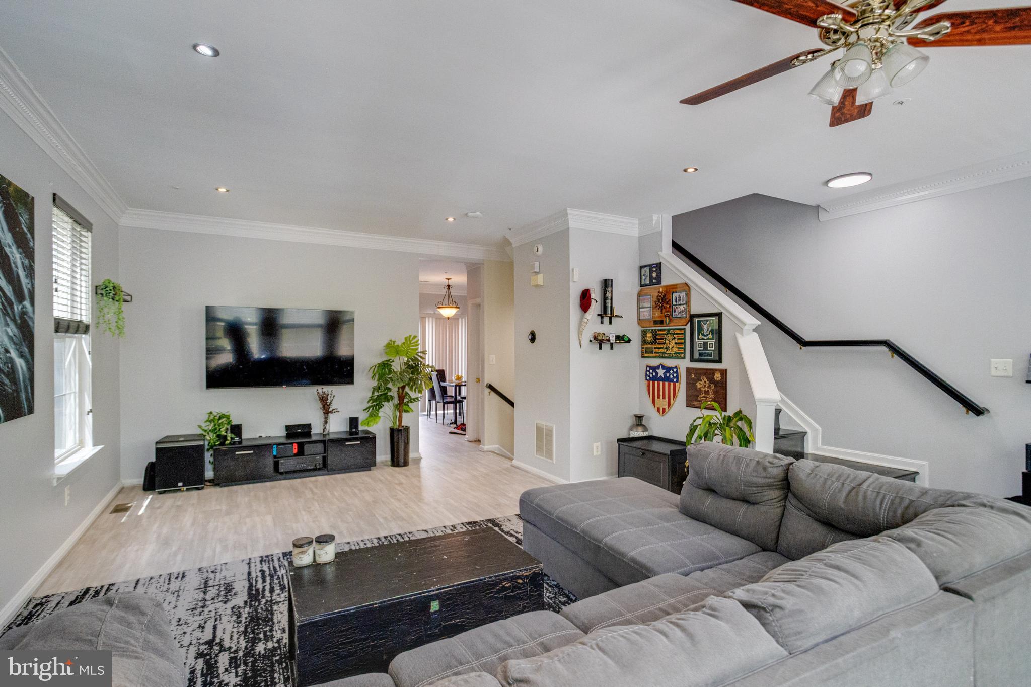 QUAIL RUN SOUTH - Residential