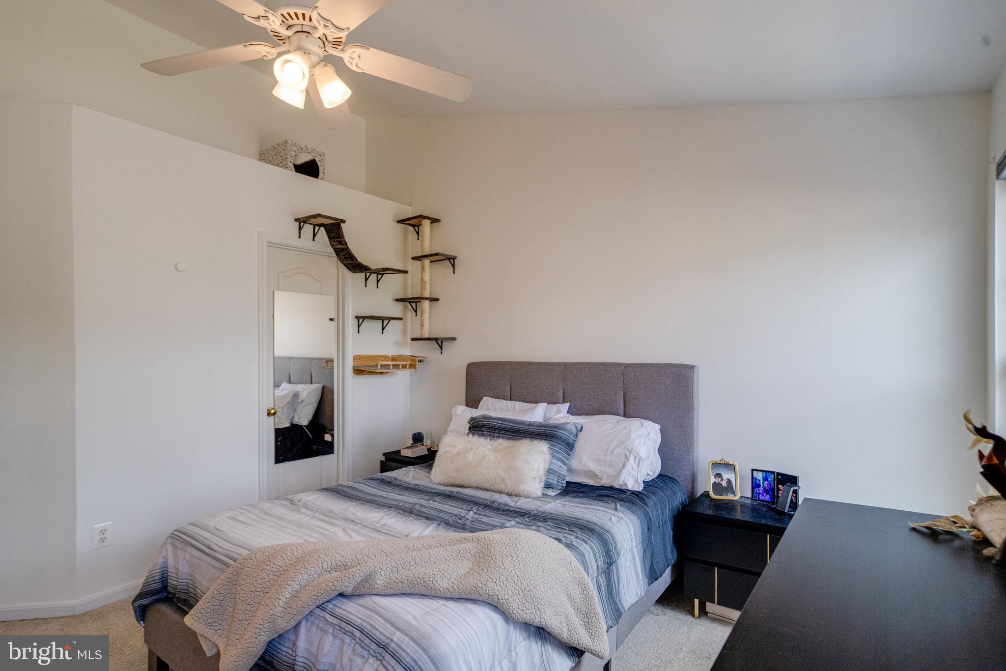 QUAIL RUN SOUTH - Residential