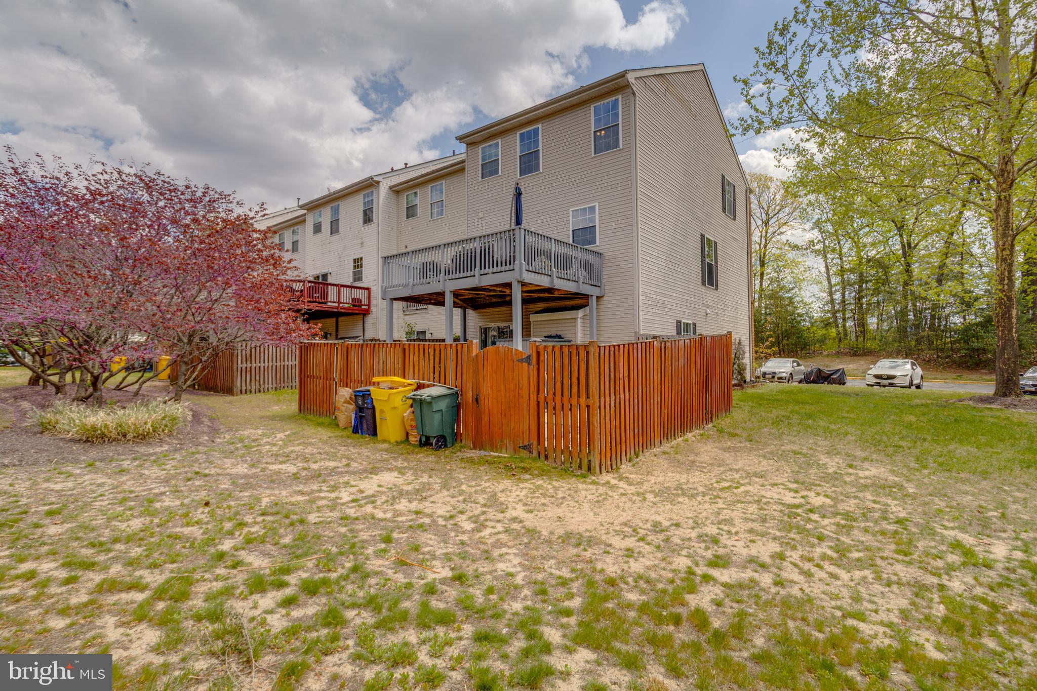 QUAIL RUN SOUTH - Residential