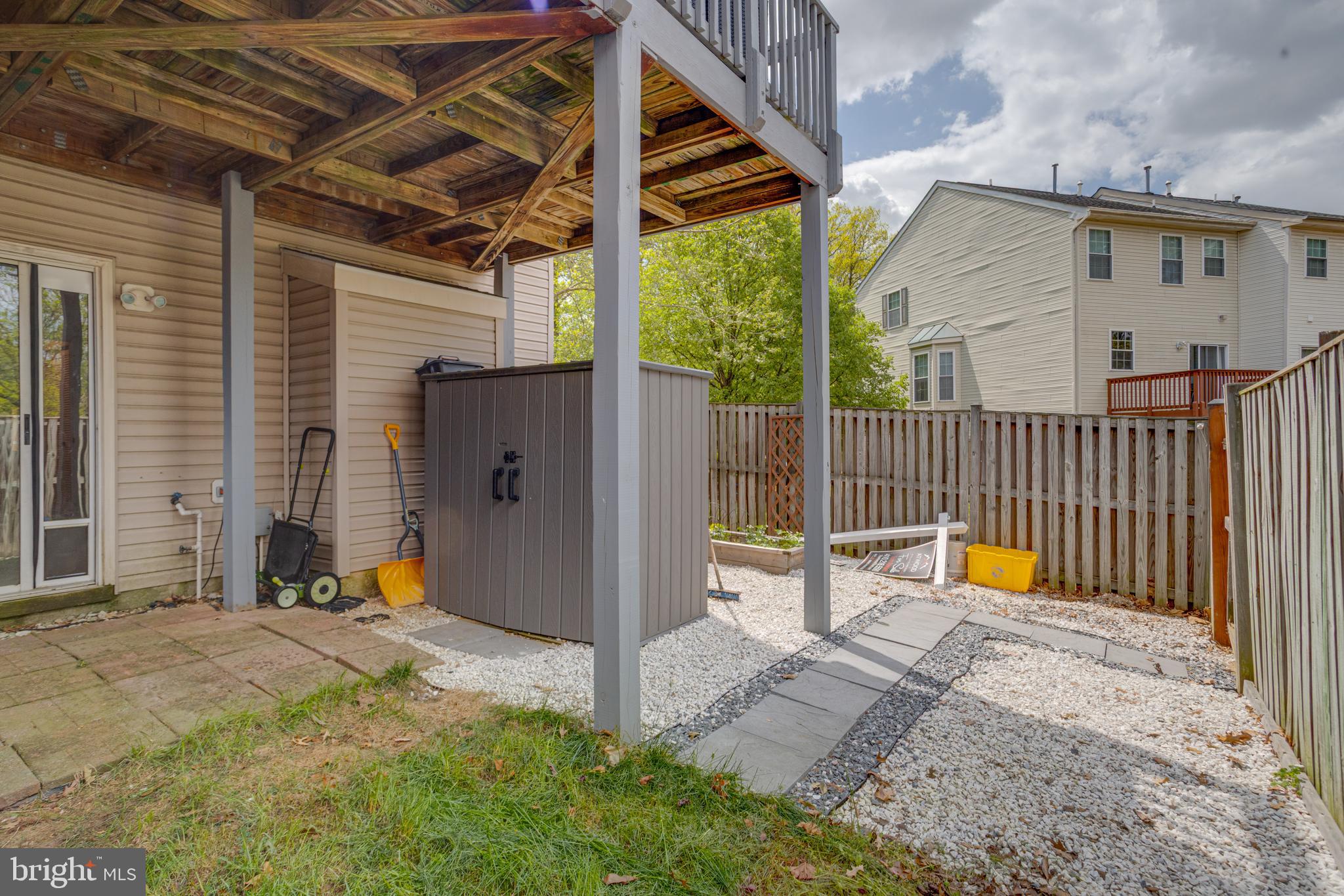 QUAIL RUN SOUTH - Residential