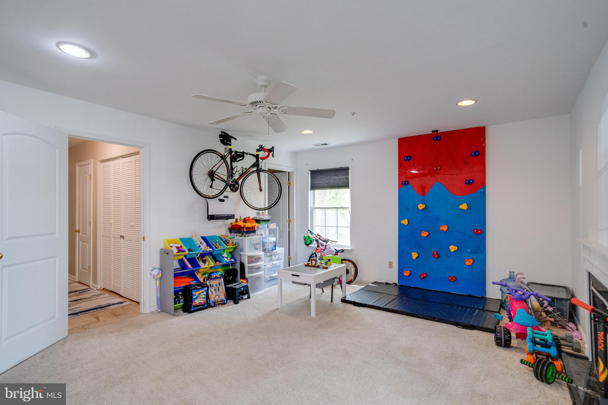 QUAIL RUN SOUTH - Residential