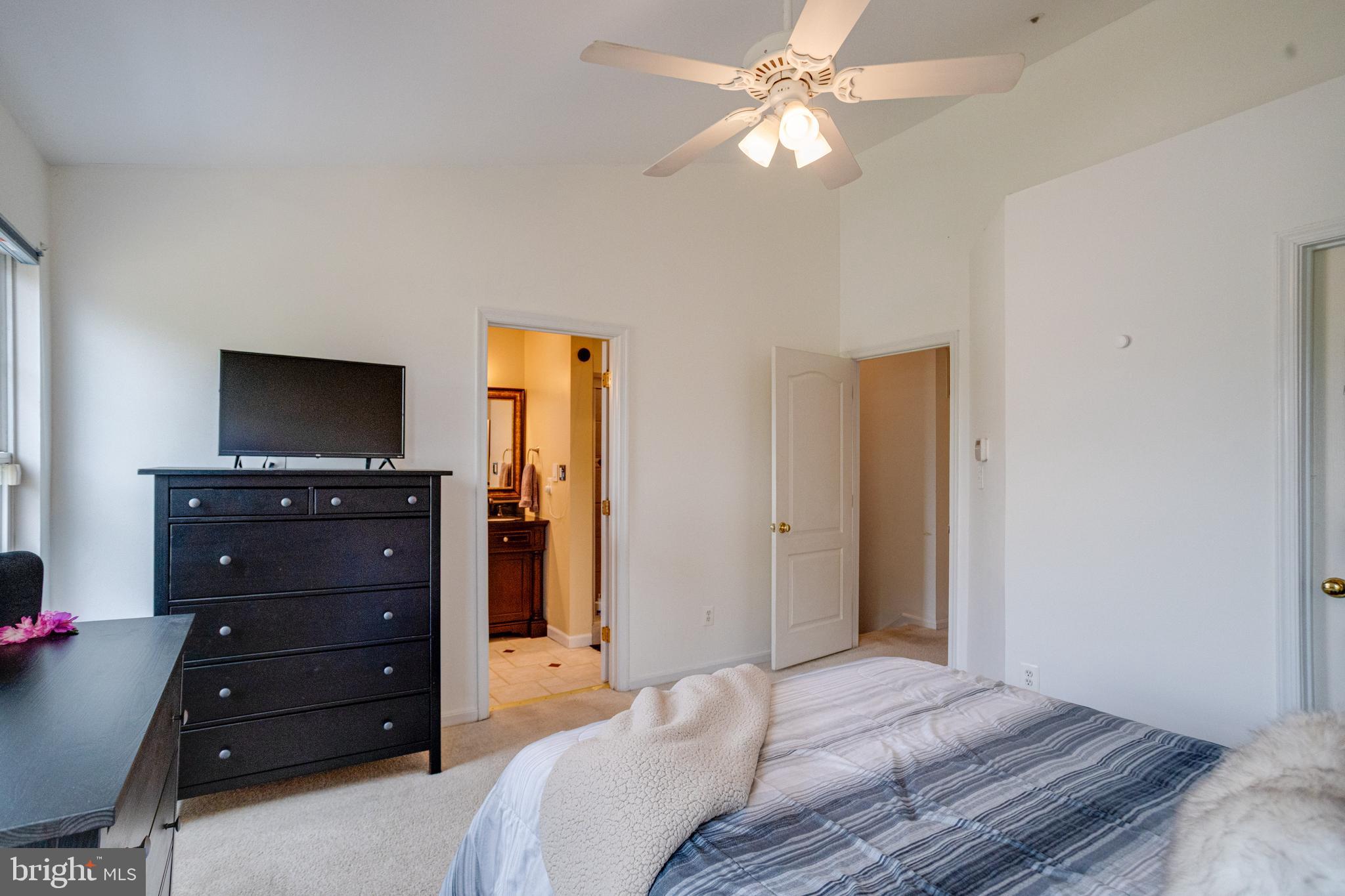 QUAIL RUN SOUTH - Residential