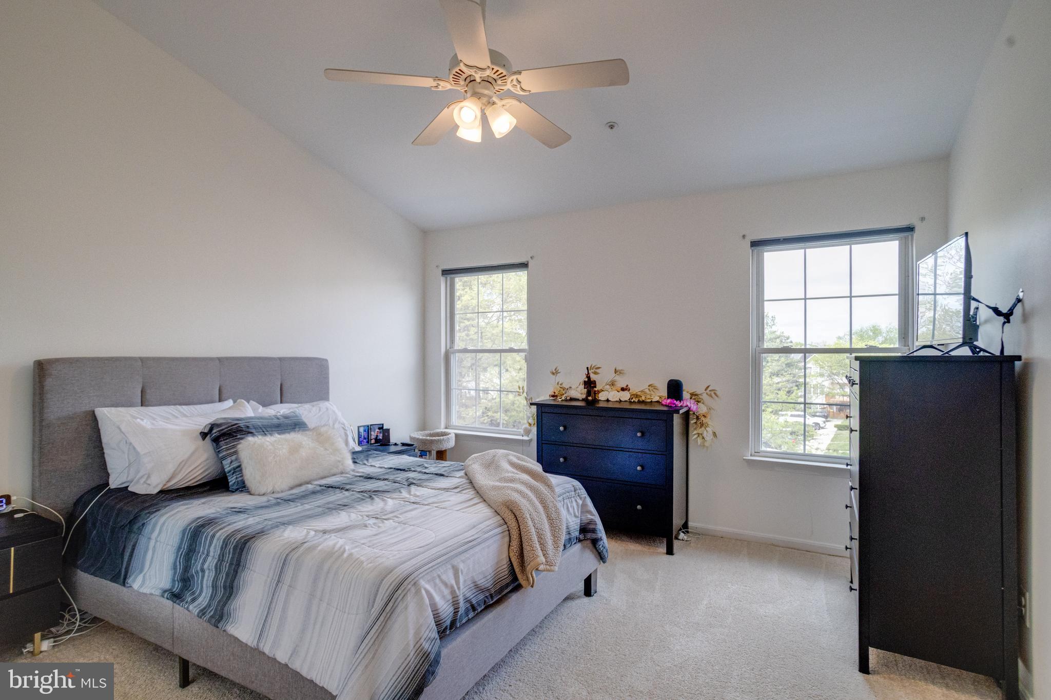 QUAIL RUN SOUTH - Residential