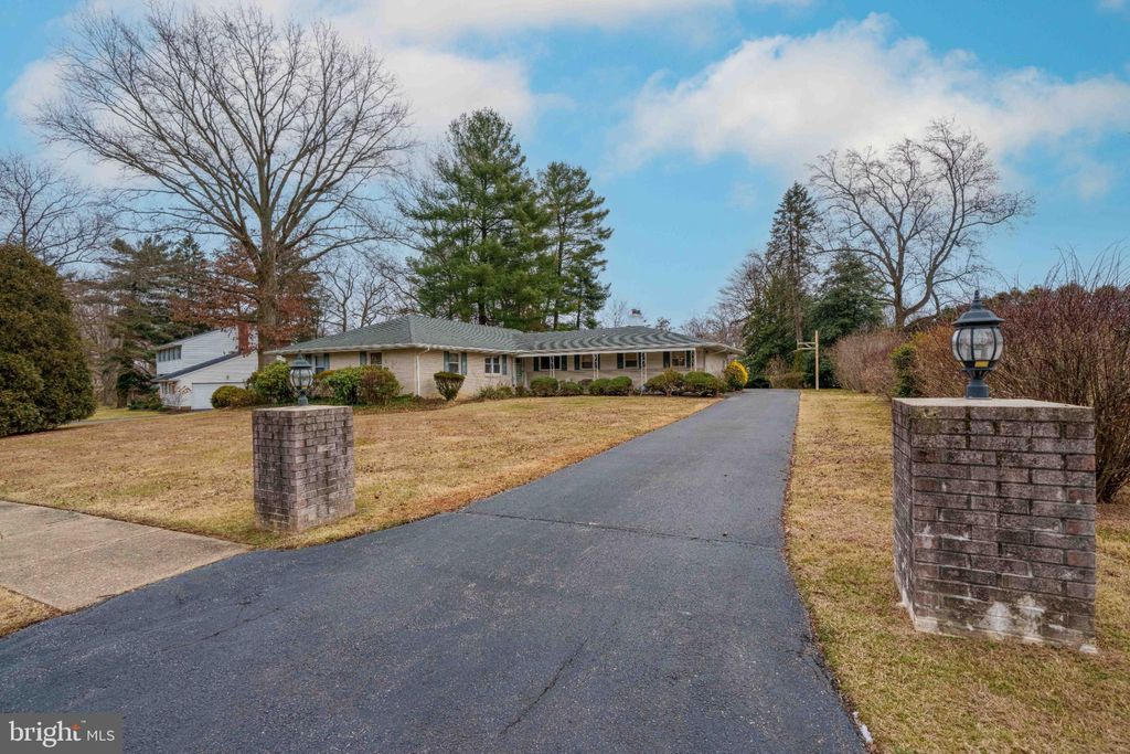 Photo of 4610 Sylvanus Drive, WILMINGTON, DE 19803 (MLS # DENC2095332)