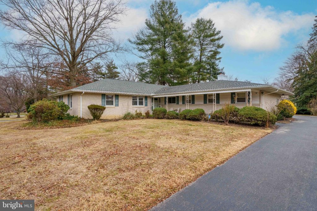 Photo of 4610 Sylvanus Drive, WILMINGTON, DE 19803 (MLS # DENC2095332)