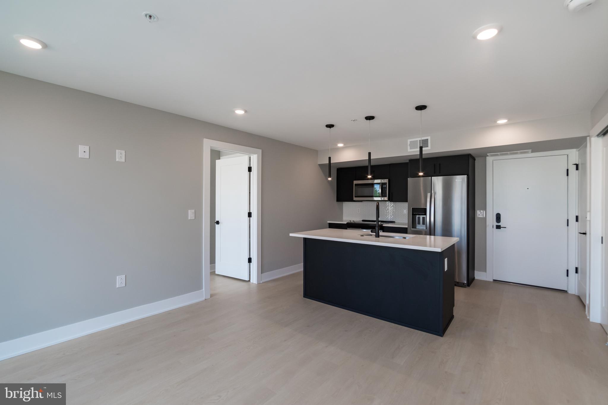 6604 RIDGE AVENUE 309