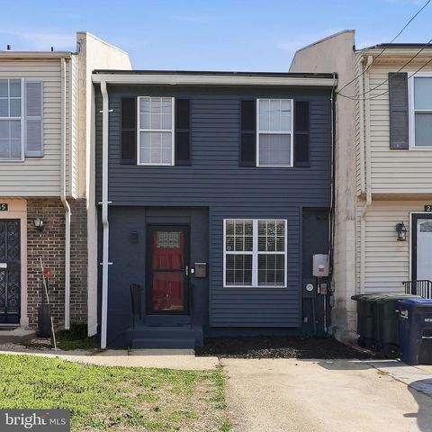 Photo of 2357 Skyland Terrace SE, WASHINGTON, DC 20020 (MLS # DCDC2248246)